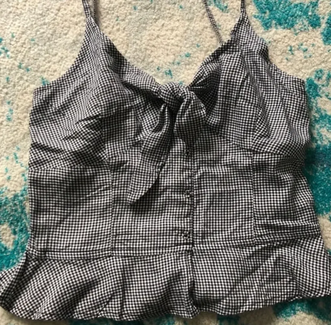 Product image for NWT Japna Black and White Gingham Tie Front Peplum Waist Size Small 
