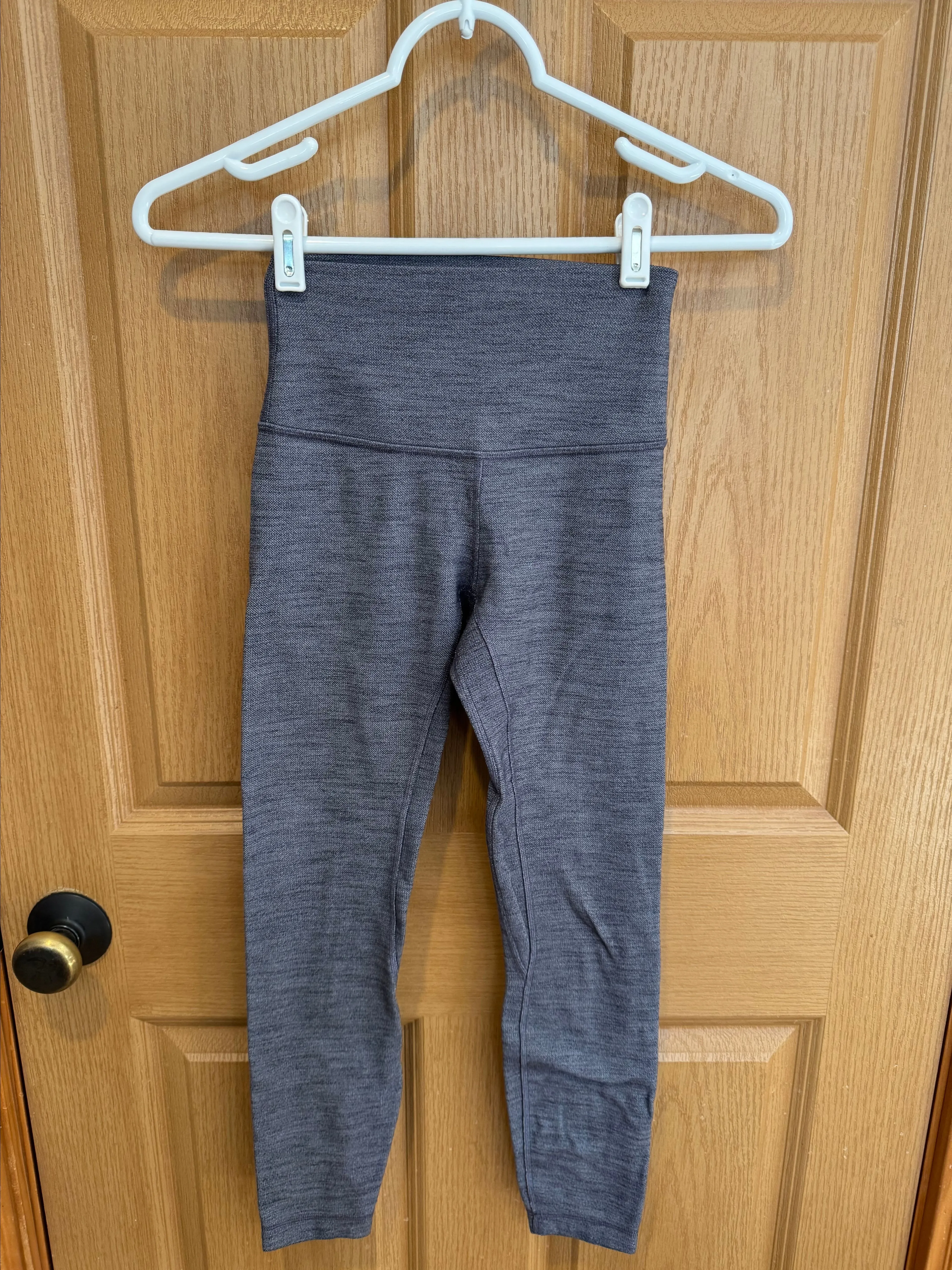 Product image for .#32 Lululemon Align Pant II 25" Size 2