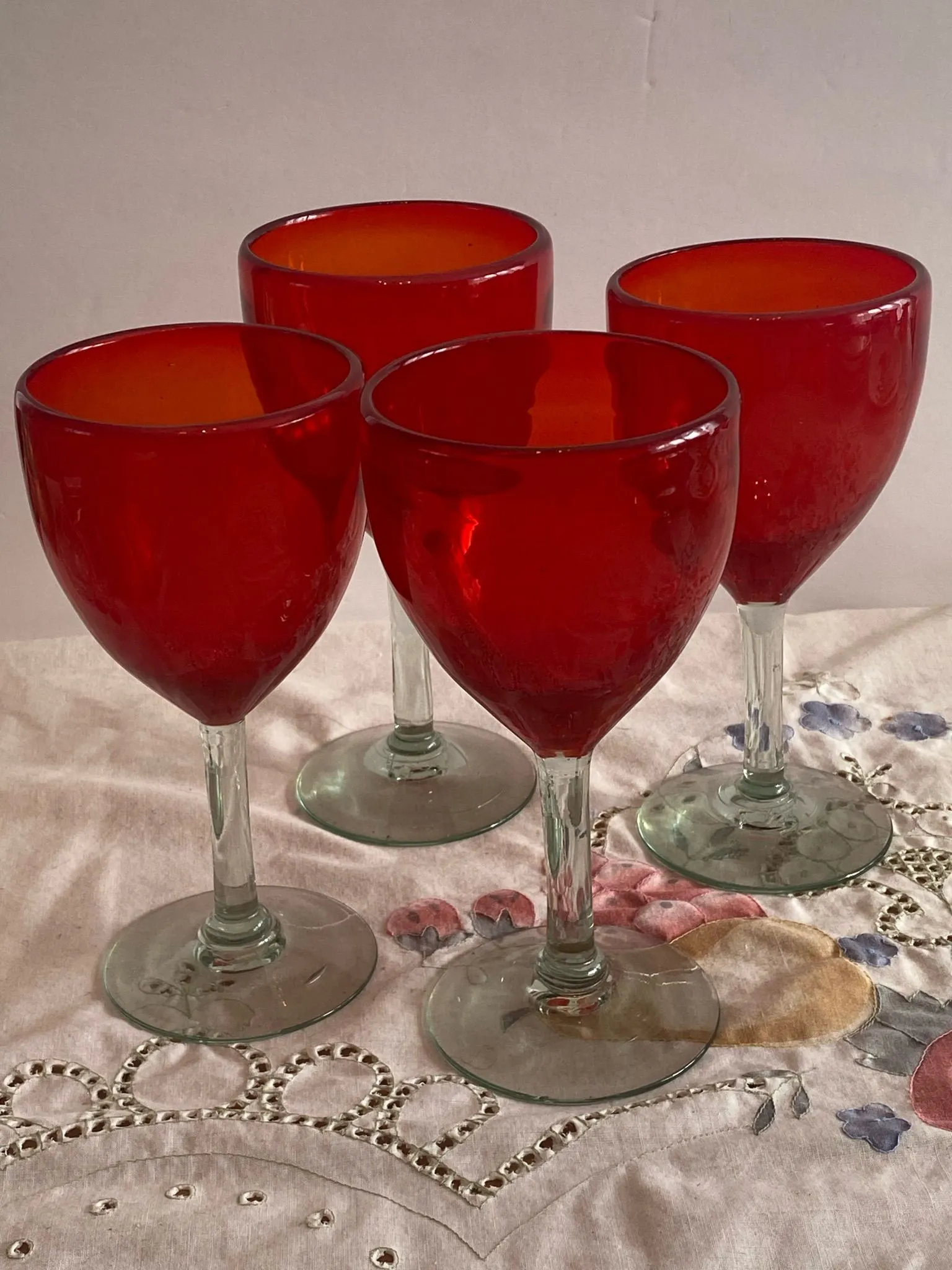 Listing Image Blurred Background