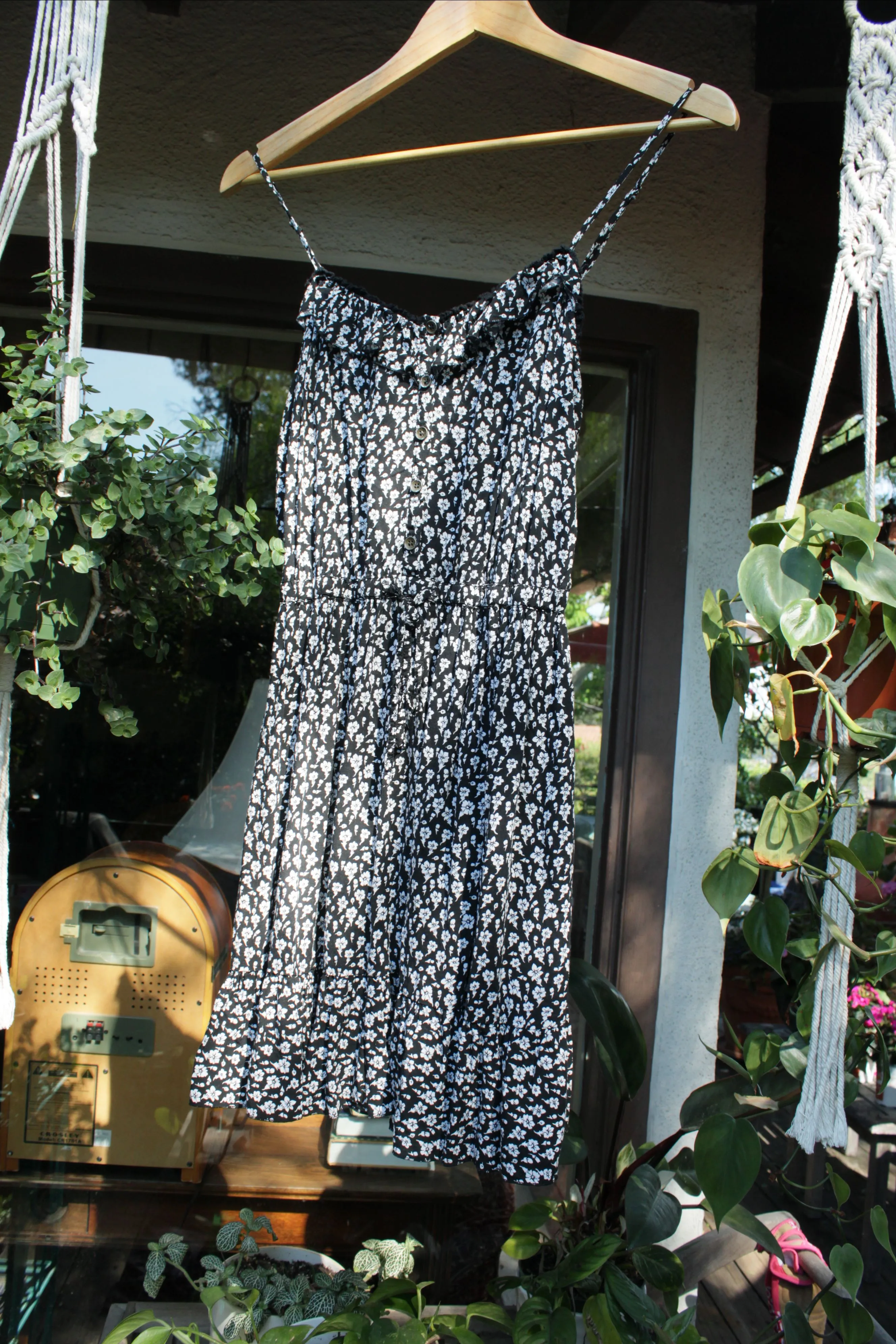 Product image for 221 Forever 21 Black Micro Floral Sundress Size Medium