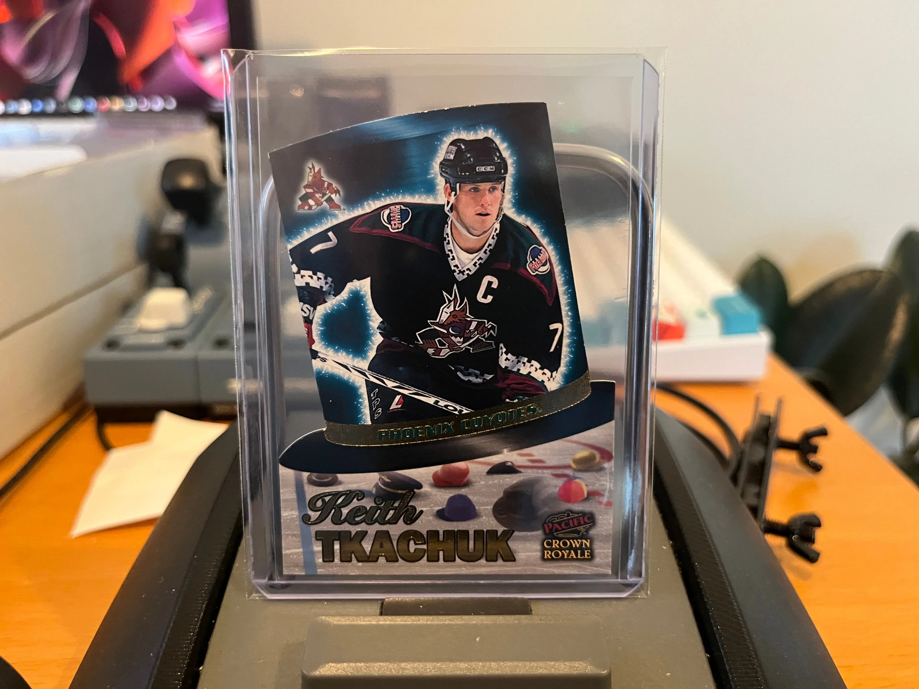 Product image for Tkachuk	Keith	Hat Tricks Die Cut - 1:25 Packs Coyotes Yotes