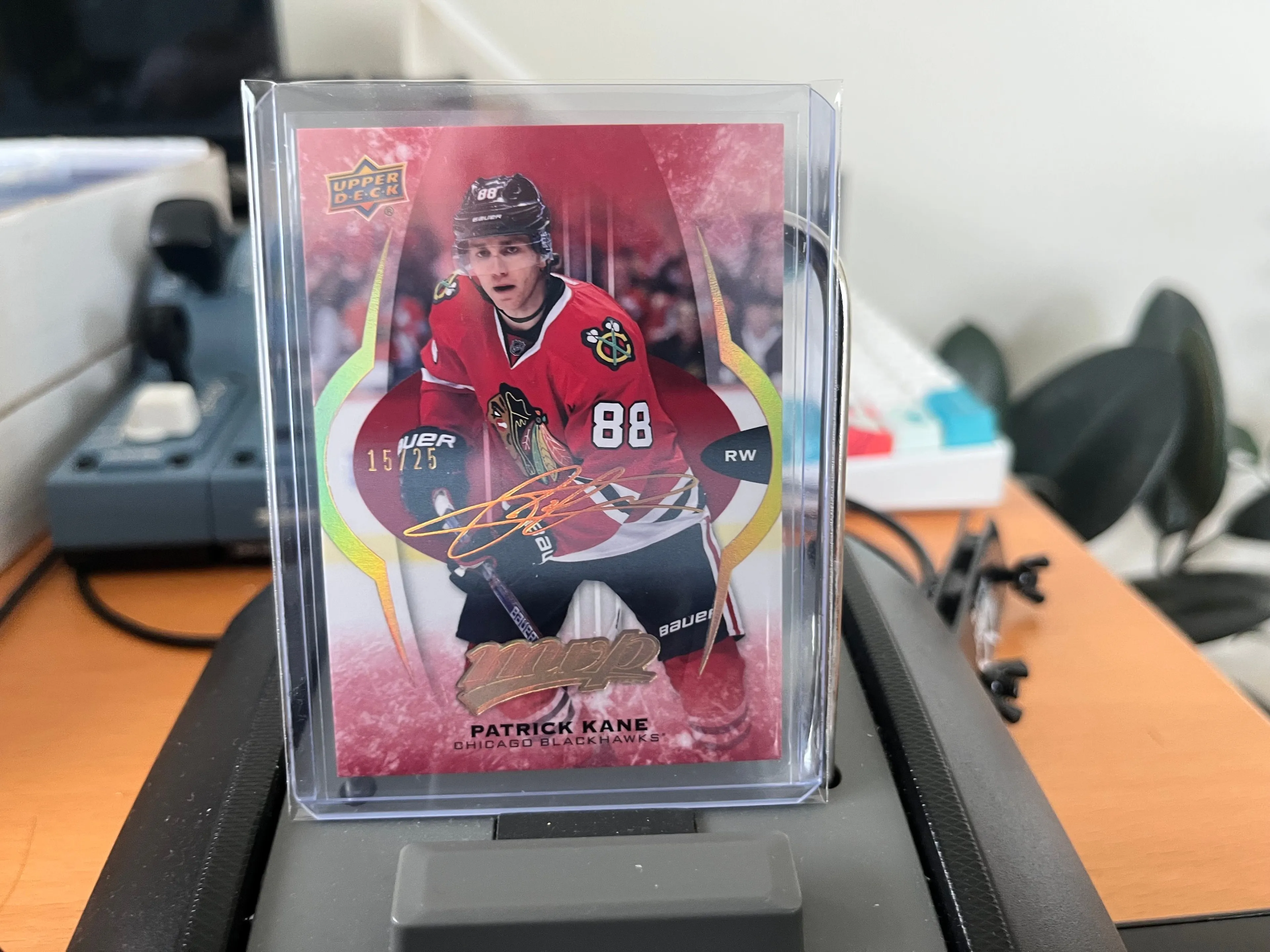 Product image for Kane	Patrick	Super Script 15/25 - Serial Numbered Blackhawks Hawks Red Wings