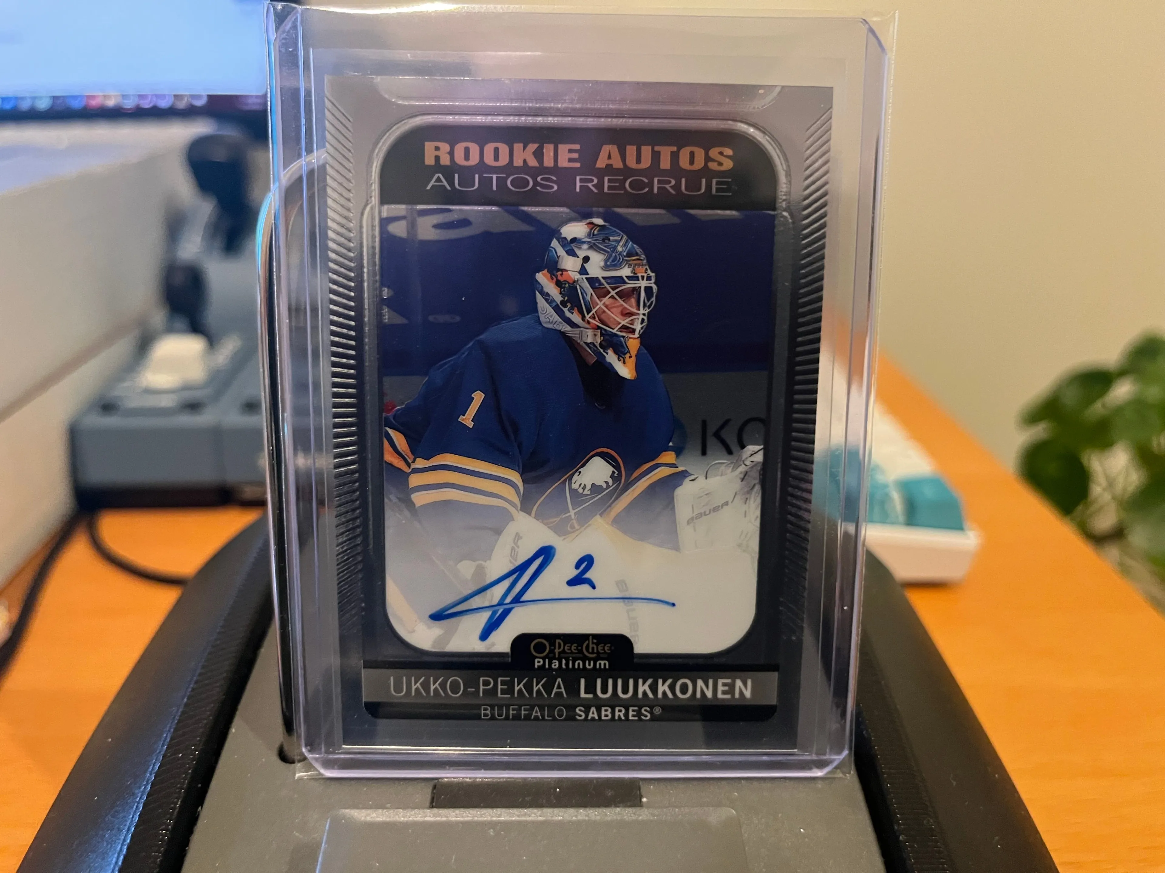 Product image for Luukkonen	Ukko-Pekka	Marquee Rookies Auto - Hard Signed RC Sabres Goalie