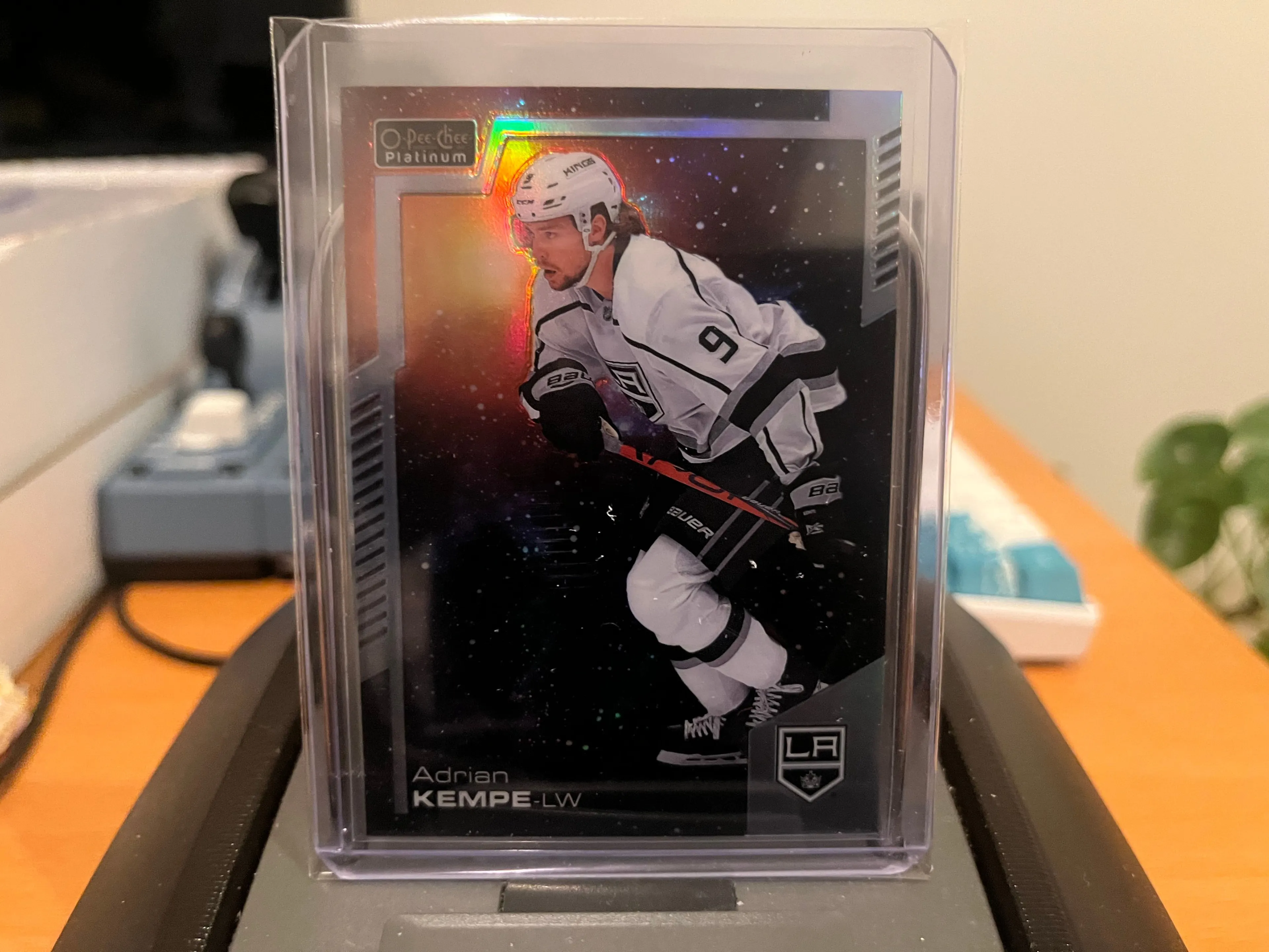 Product image for Kempe	Adrian	Cosmic 1/65 - Serial Numbered First Print Bookend Kings 