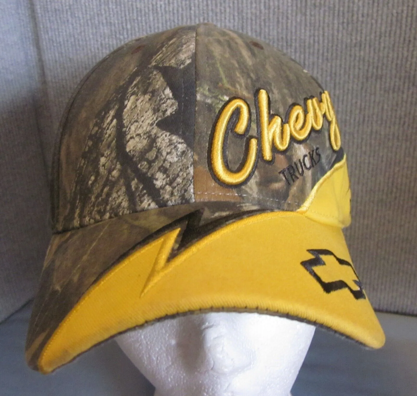 Product image for Chevy Logo Camo/Yellow Trucker Hat - Embroidered Logo