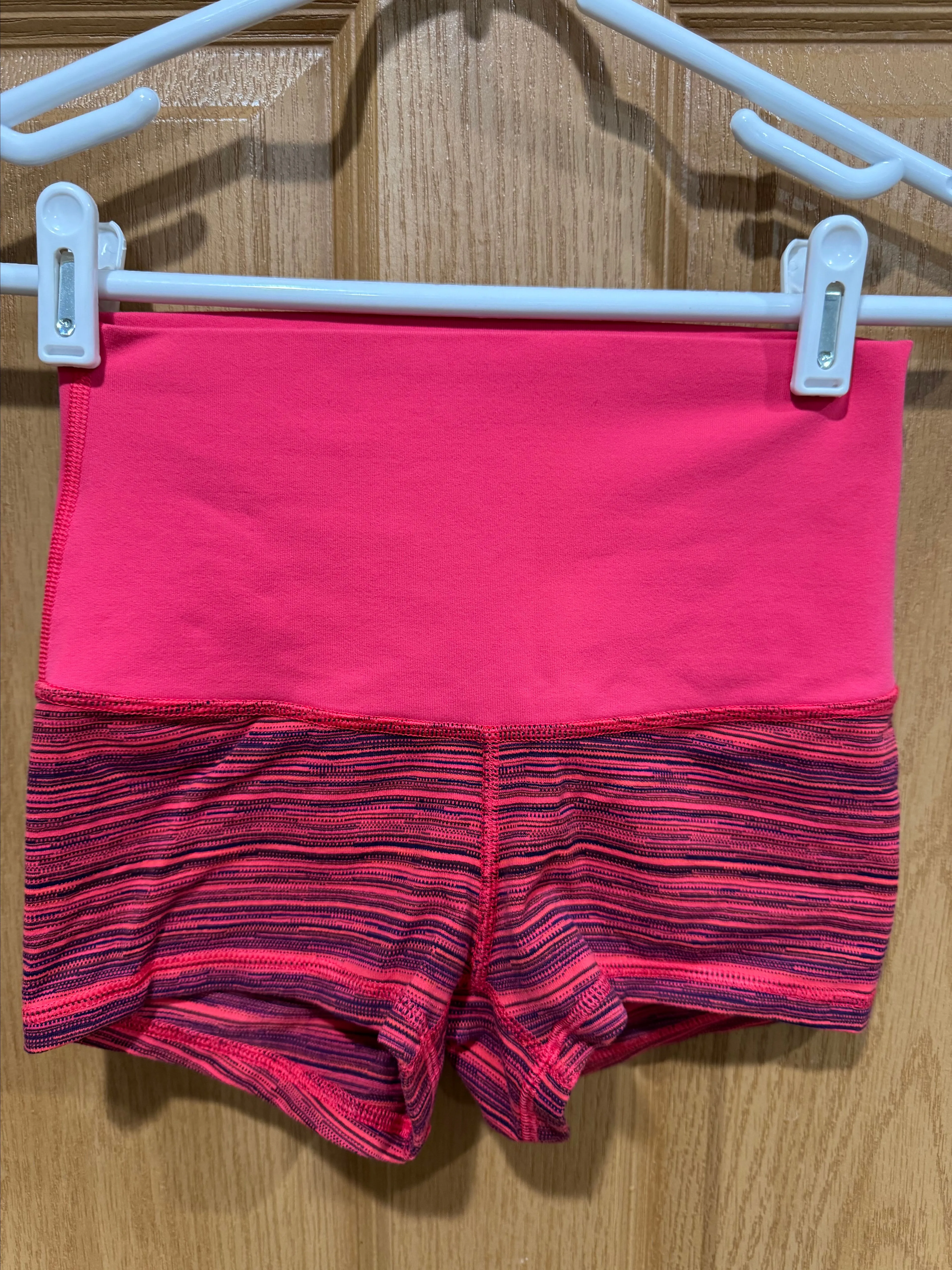 Product image for .#61 Lululemon Boogie Short (Roll Down) ~ Size 4