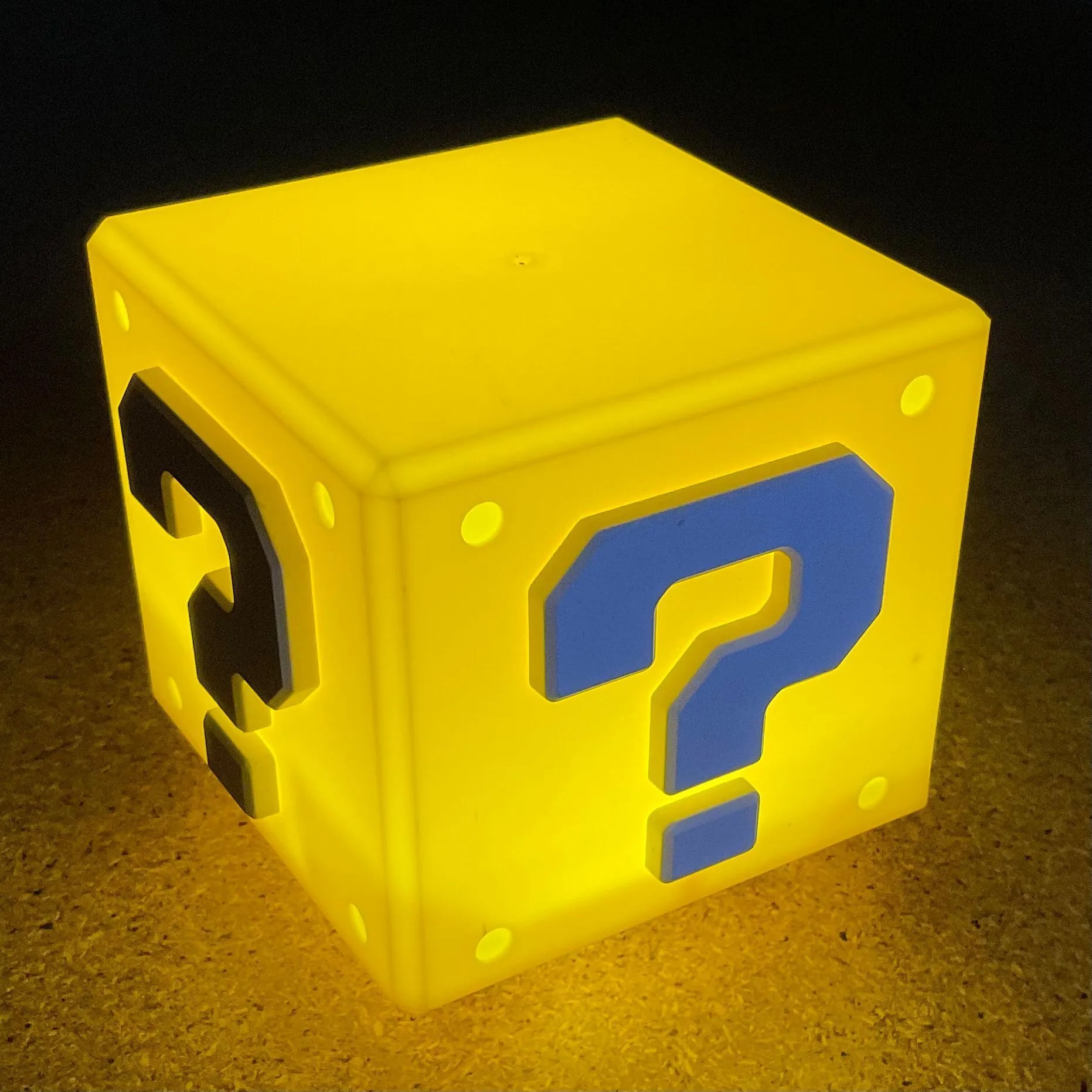 Product image for Super Mario Mystery Block Light 