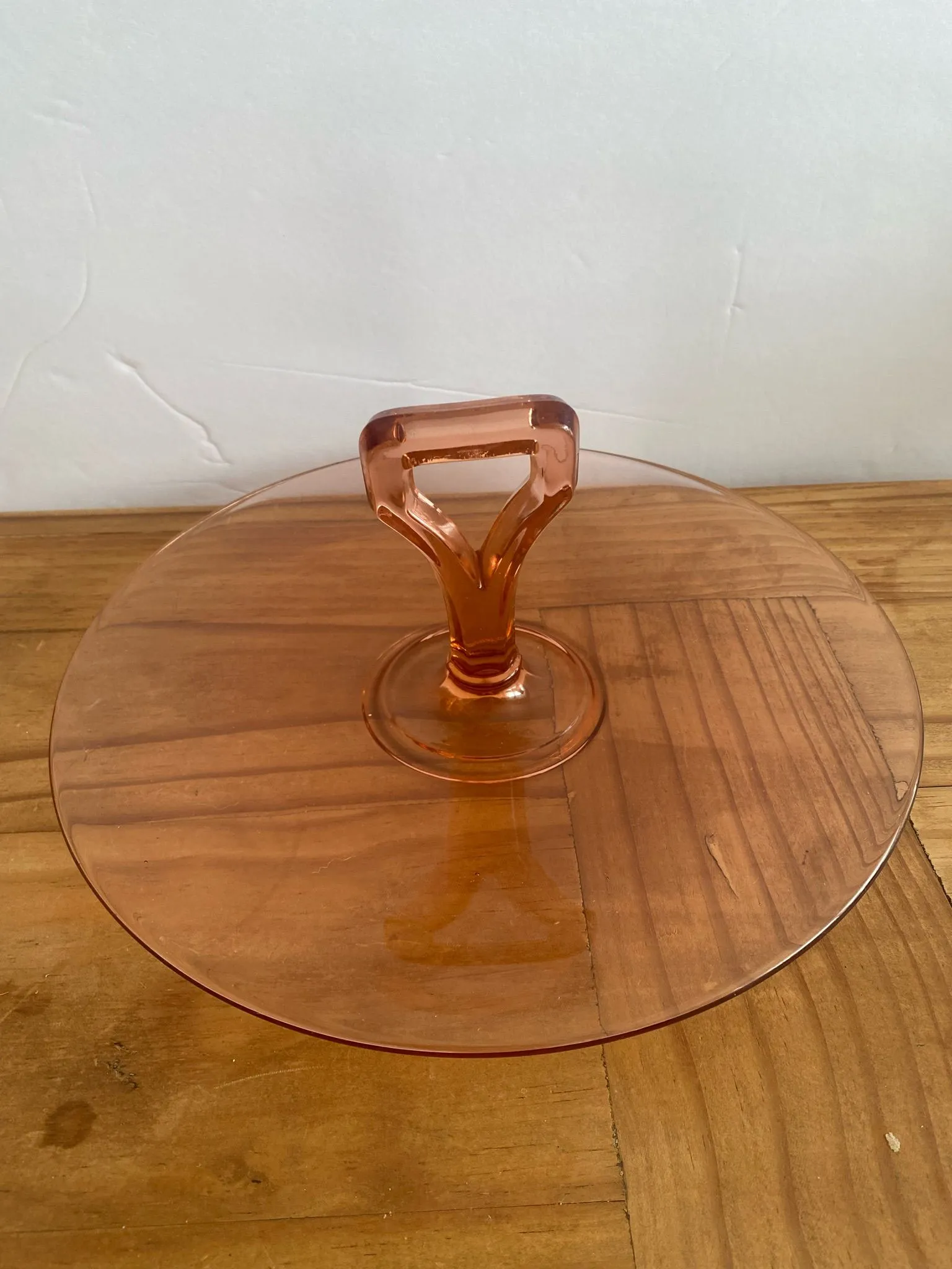 Product image for Peachy / pink colour vintage cookies, muffins holder