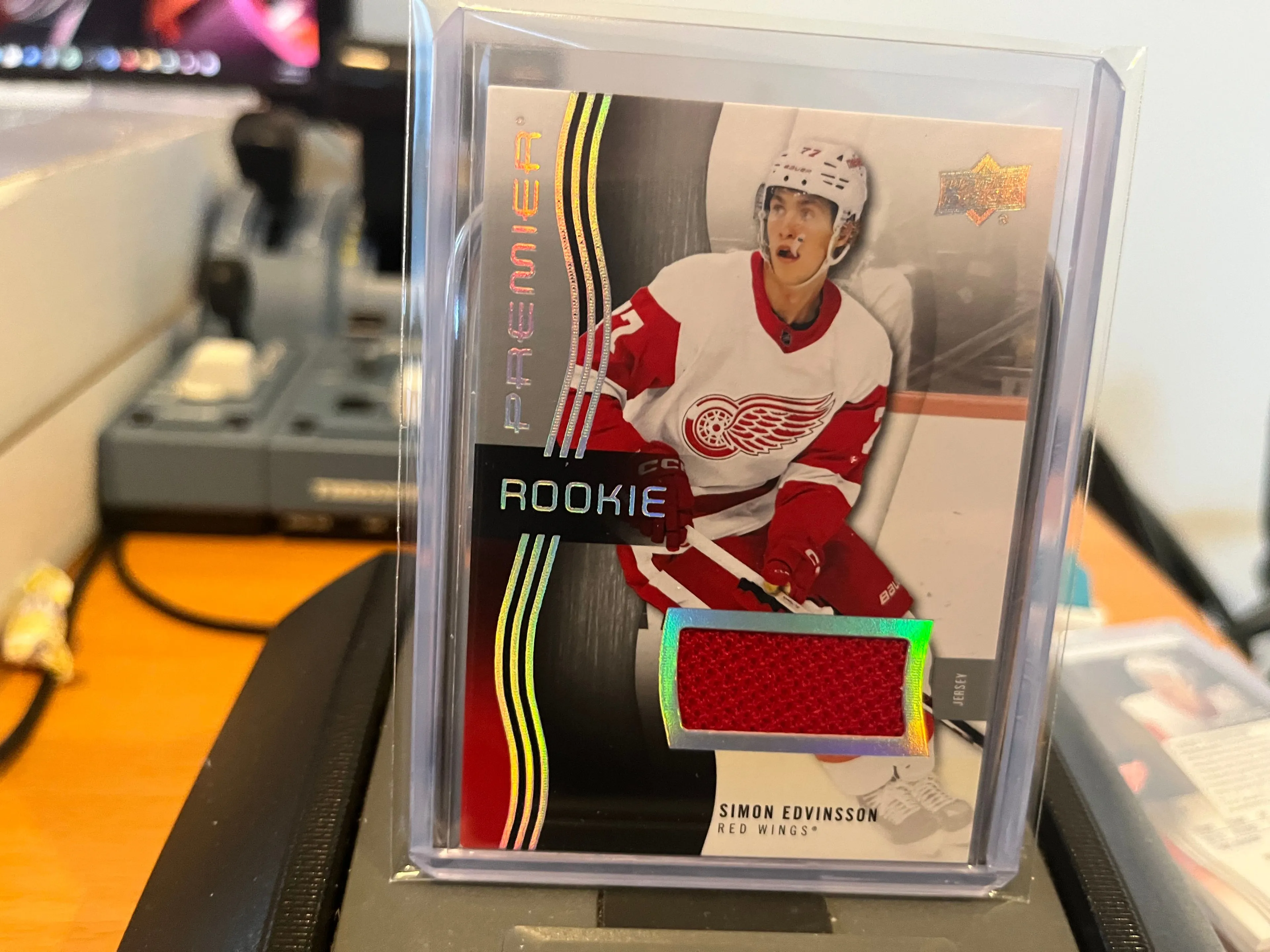 Product image for Edvinsson	Simon	FLLCorner Rookie Memorabilia Jersey 1CLR Patch - Player Worn RC 1:2 Packs Red Wings
