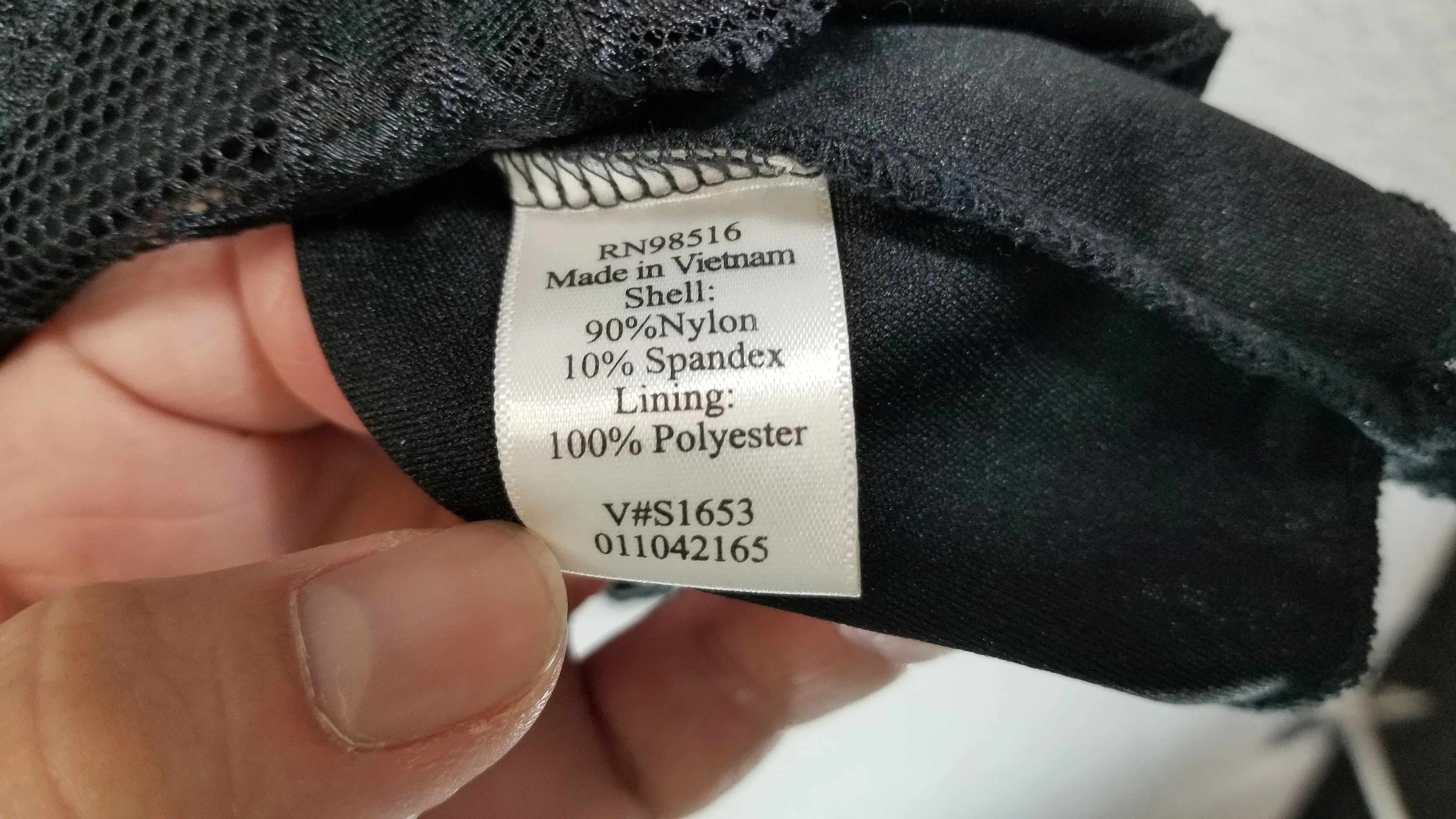 Listing Image Blurred Background