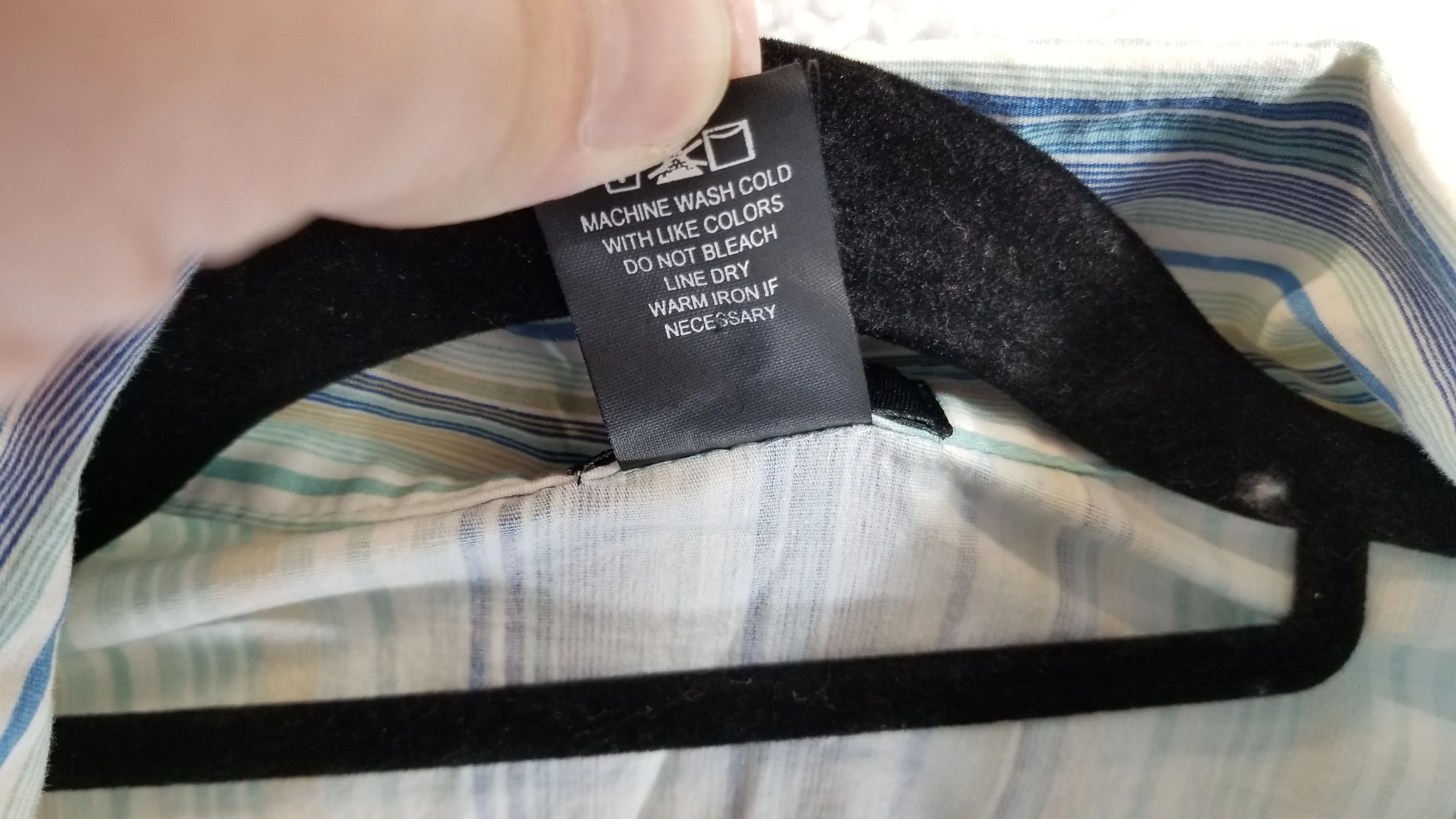 Listing Image Blurred Background