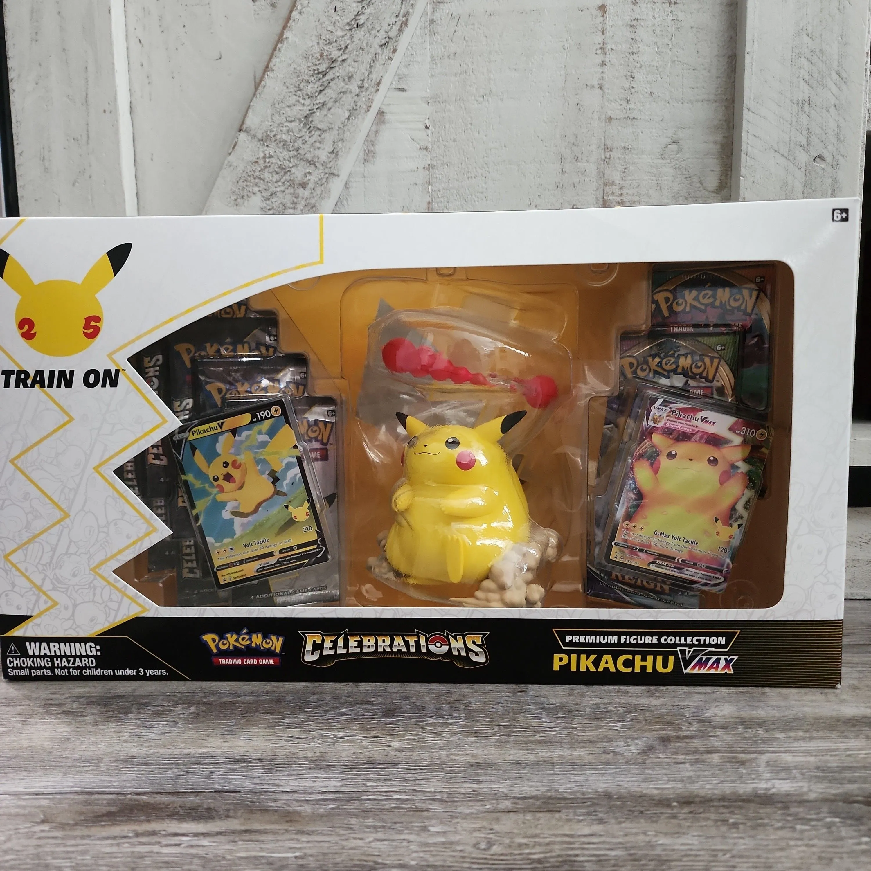 Product image for Pokemon Celebration Pikachu VMAX Figure Collection