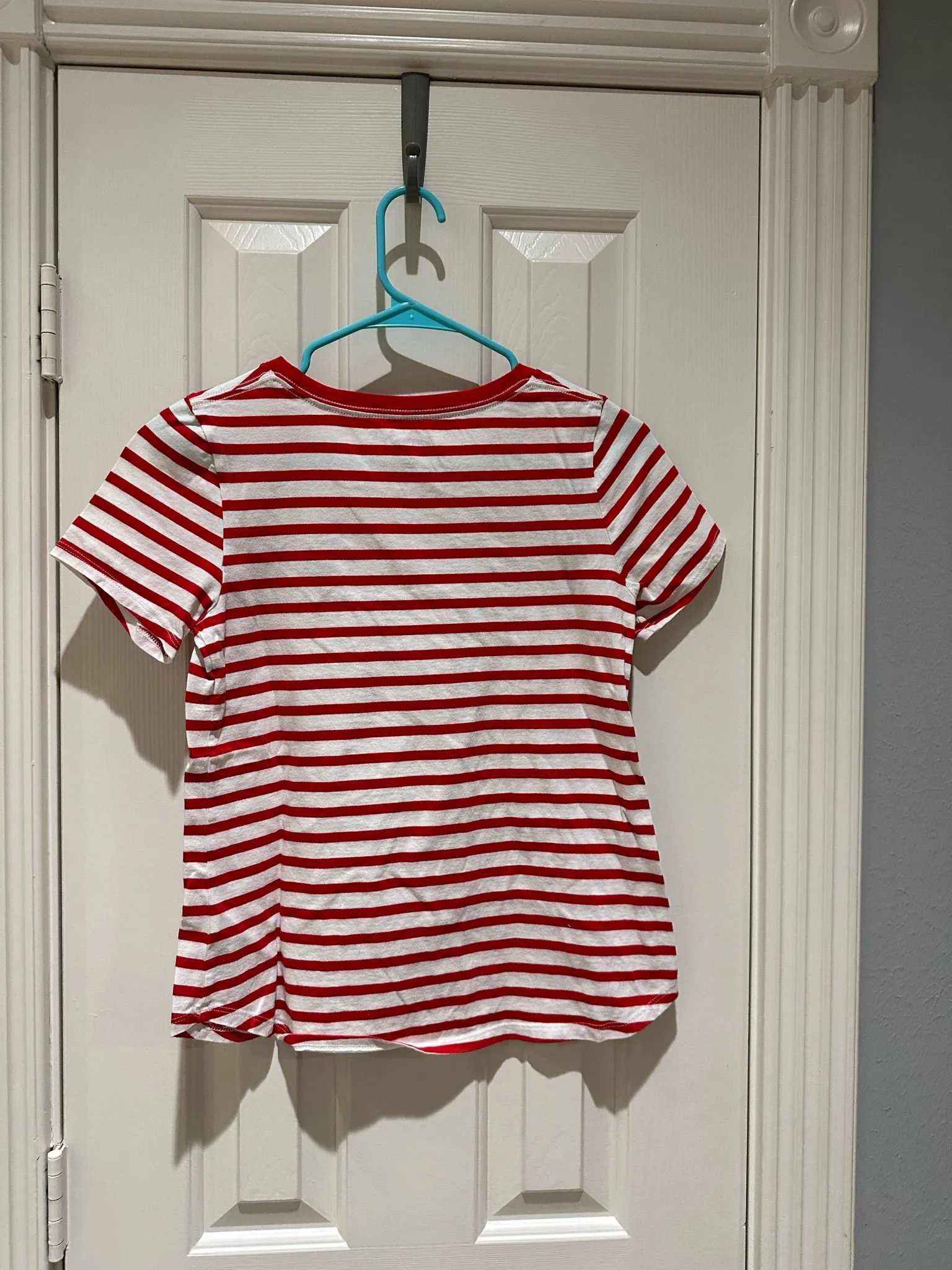 Listing Image Blurred Background