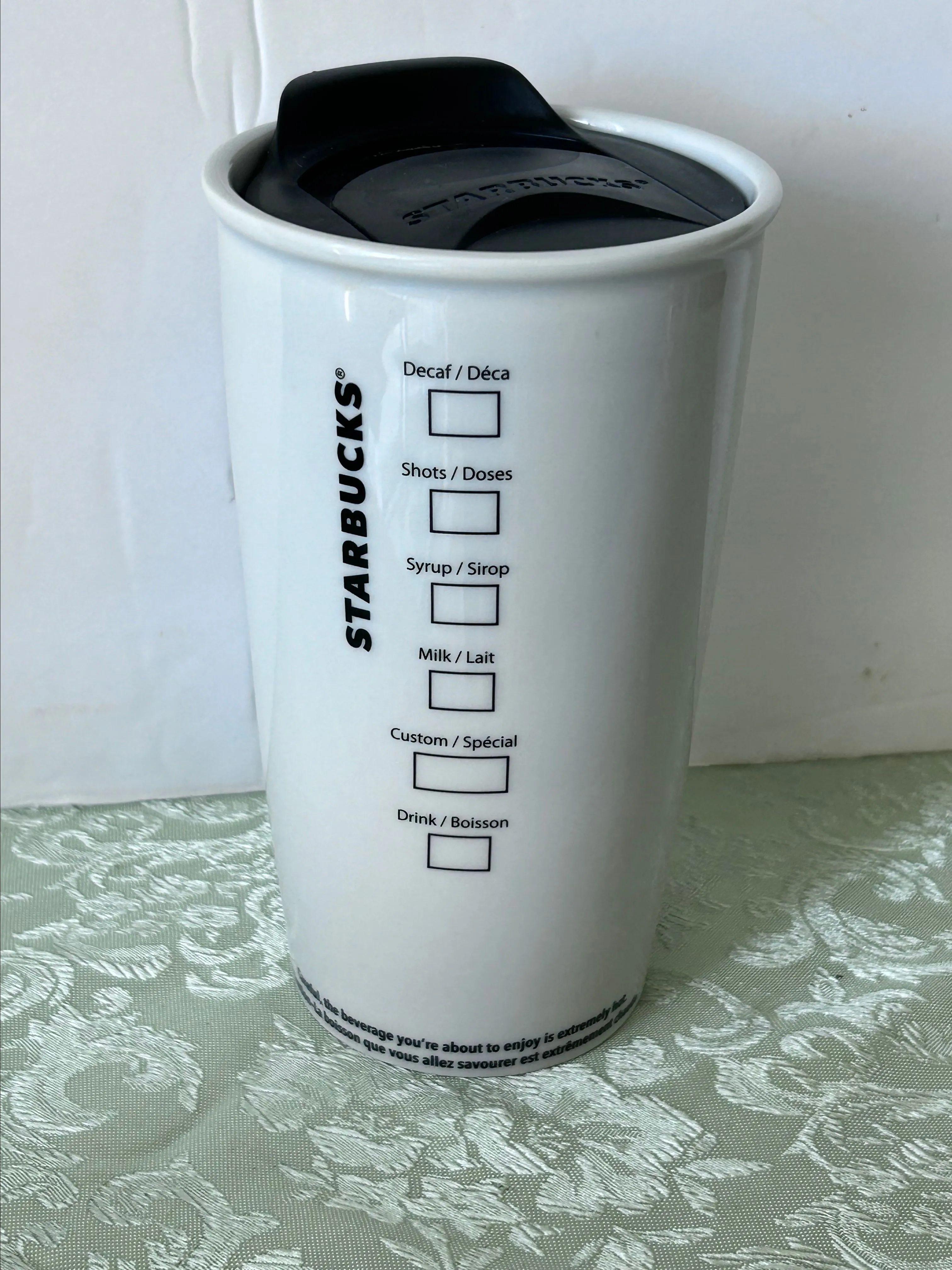 Listing Image Blurred Background