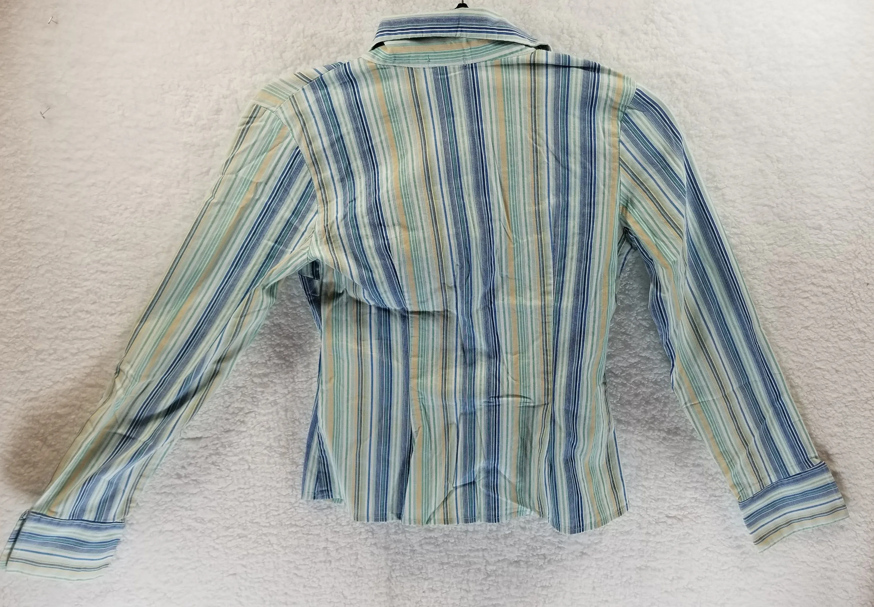 Listing Image Blurred Background