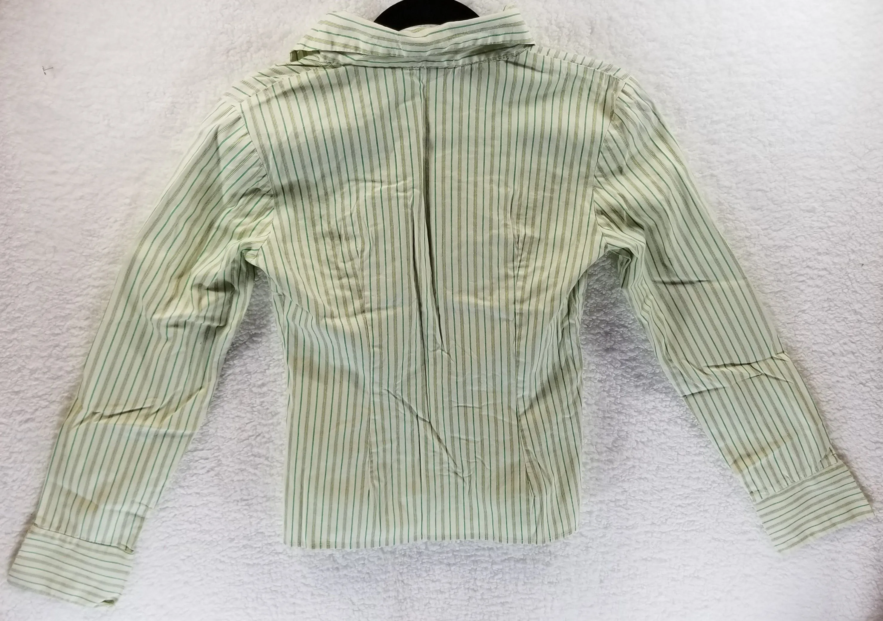 Listing Image Blurred Background