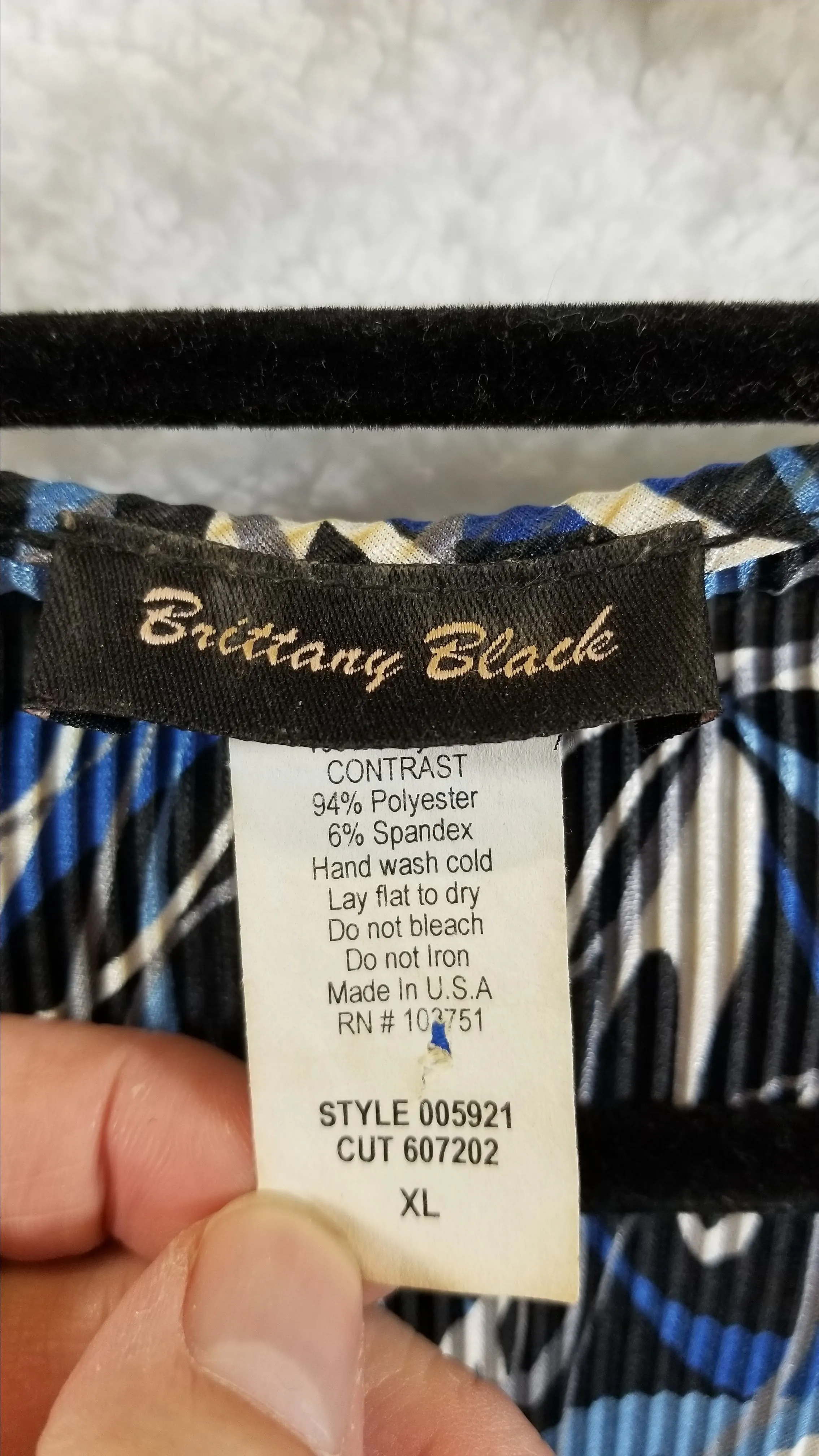 Listing Image Blurred Background