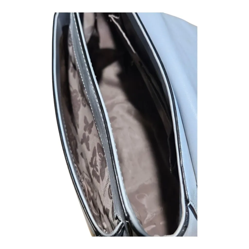Listing Image Blurred Background