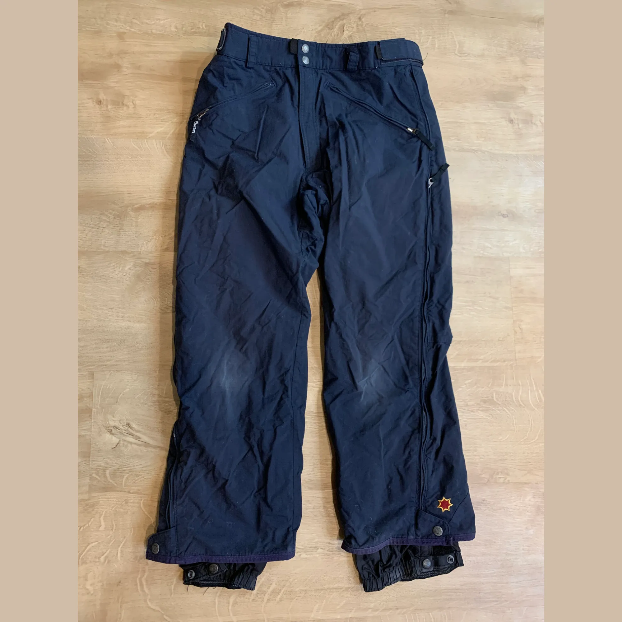 Product image for Vintage Burton Universe Snowboards Ski Insulated Winter Snow Pants Men’s Size Large L Navy Blue With Full Leg Zip and Adjustable Waist  