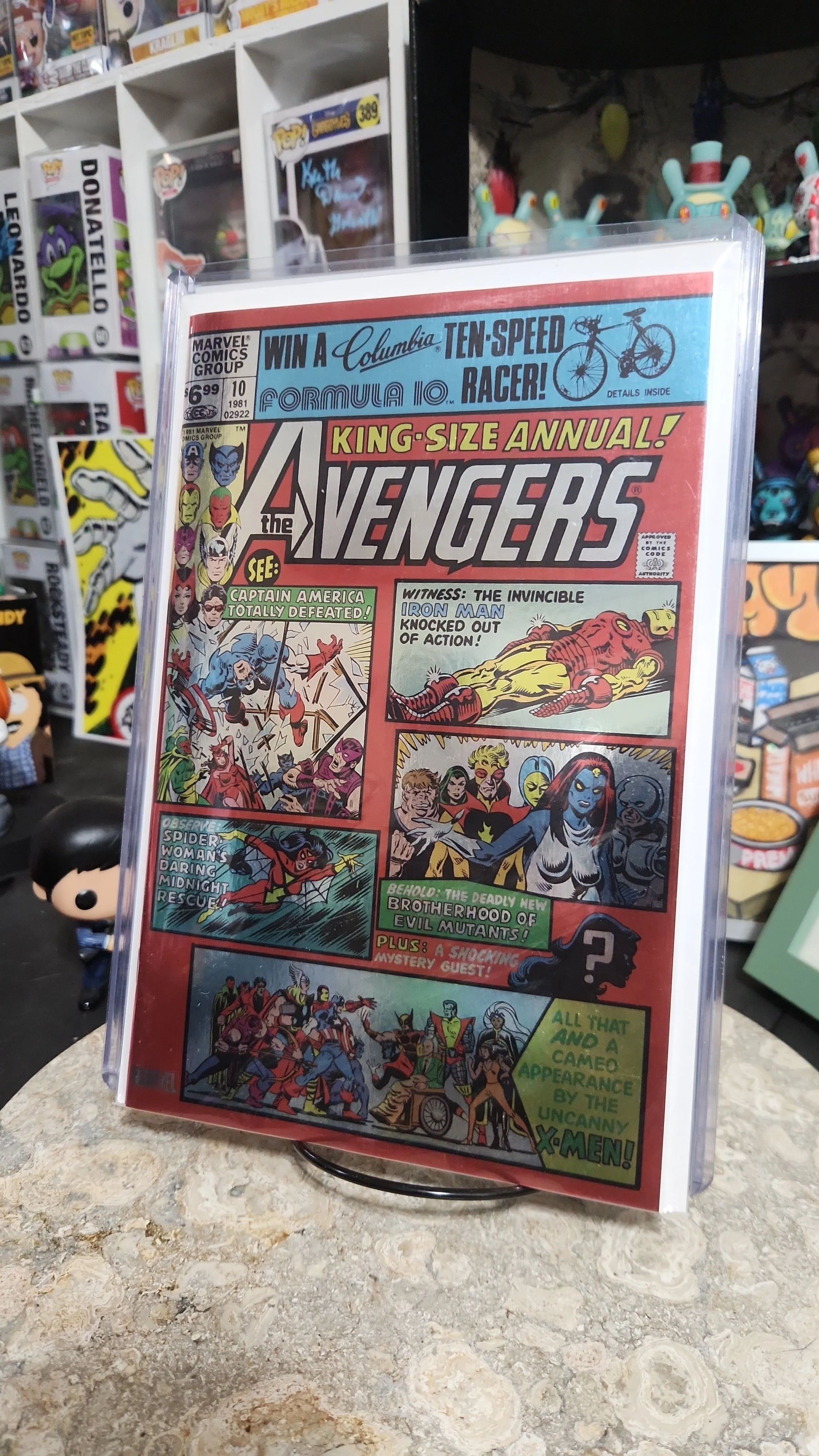 Product image for Marvel - AVENGERS ANNUAL #10 FACSIMILE FOIL EDITION