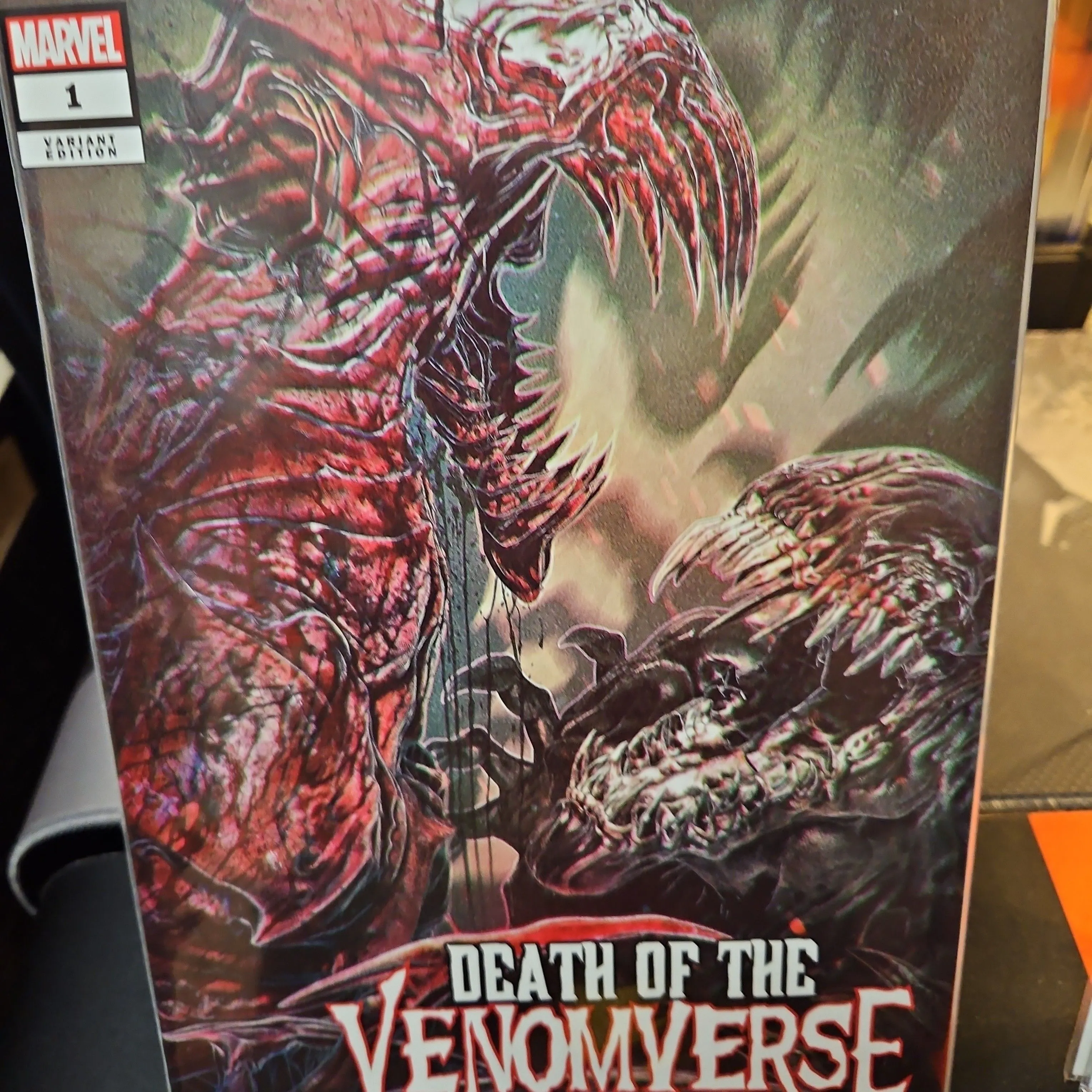 Product image for Death of the Venomverse #1 JOHN GIANG Trade Cover Limited to 1,500 copies