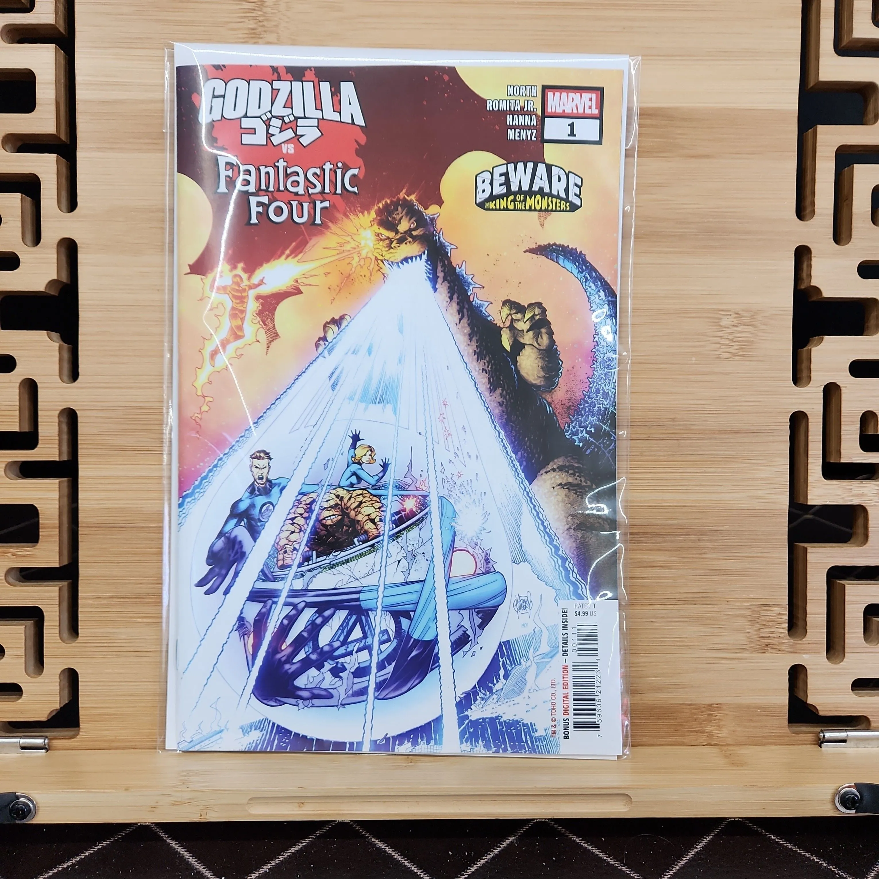 Product image for Godzilla Vs. Fantastic Four #1 Marvel Comics (2025) 🔑 King Ghidorah - Herald