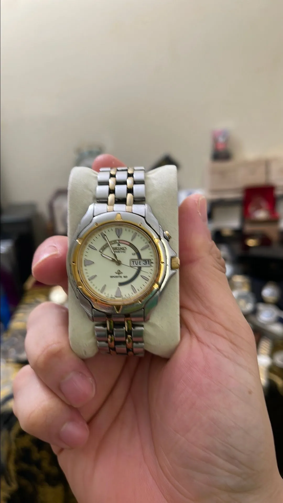 a1cf9864-976e-47a6-aa4b-dbd367decd42
