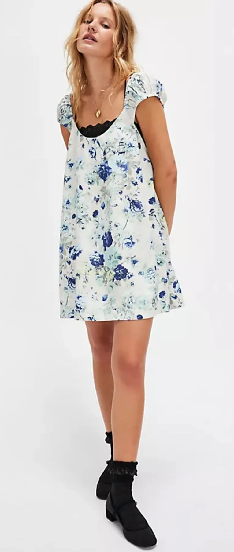 Listing Image Blurred Background