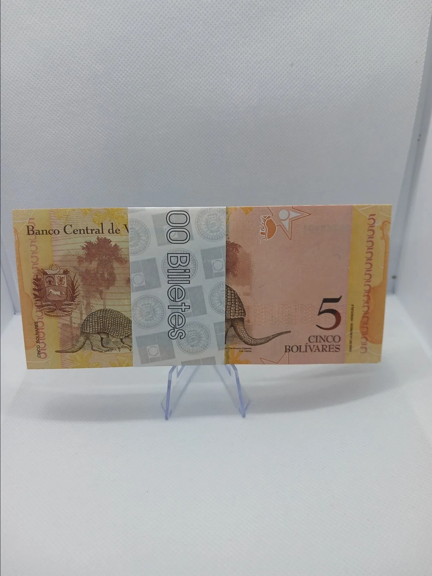 Product image for 5 Cinco's foreign Venezuela currency
