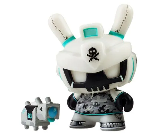 Product image for Designer Toy Awards Dunny Series - Armd Dangerous Dunny (3/24) -white