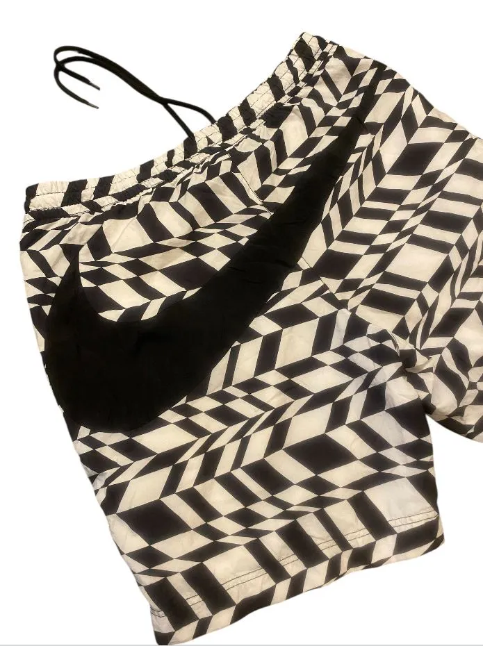 Listing Image Blurred Background