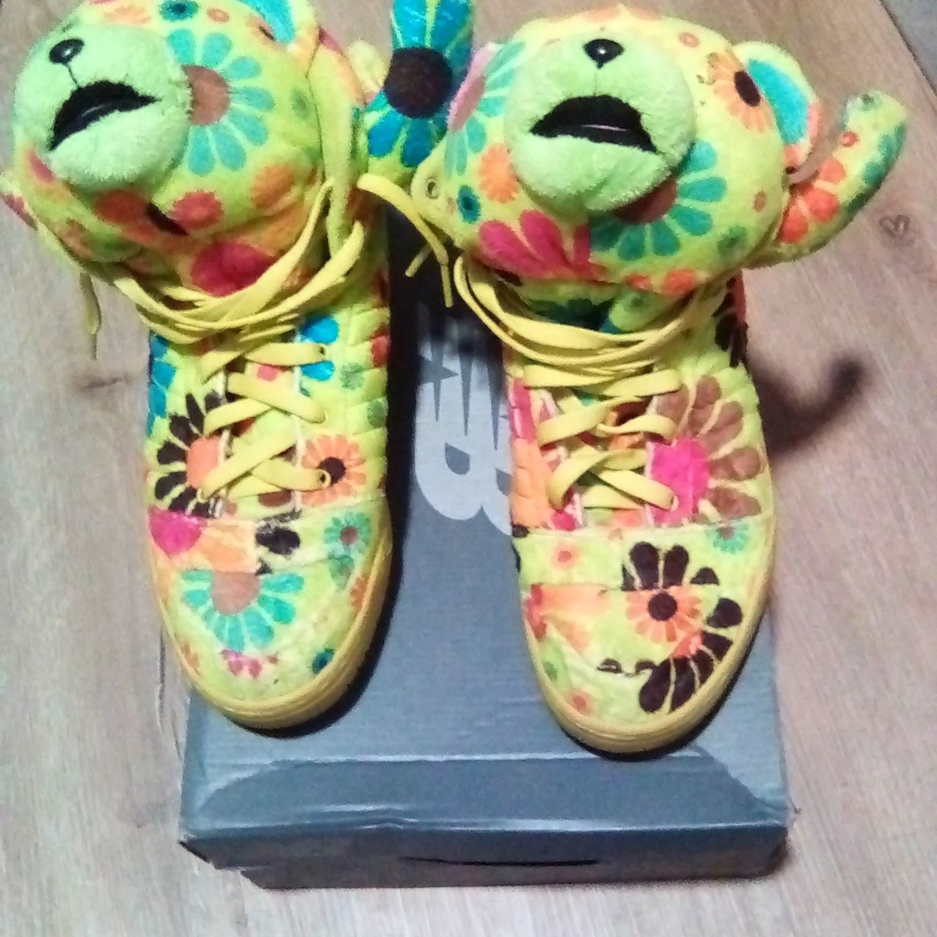 adidas teddy bear shoes