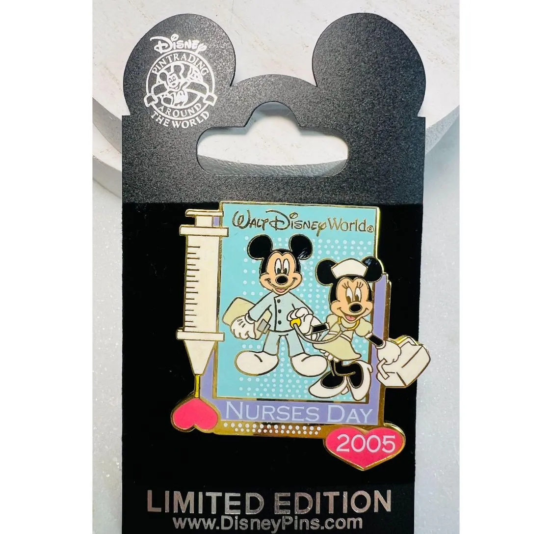 Product image for Disney Nurses Day 2005 Pin LE 2500 Dr Mickey Nurse Minnie RN LVN Doctor Medical