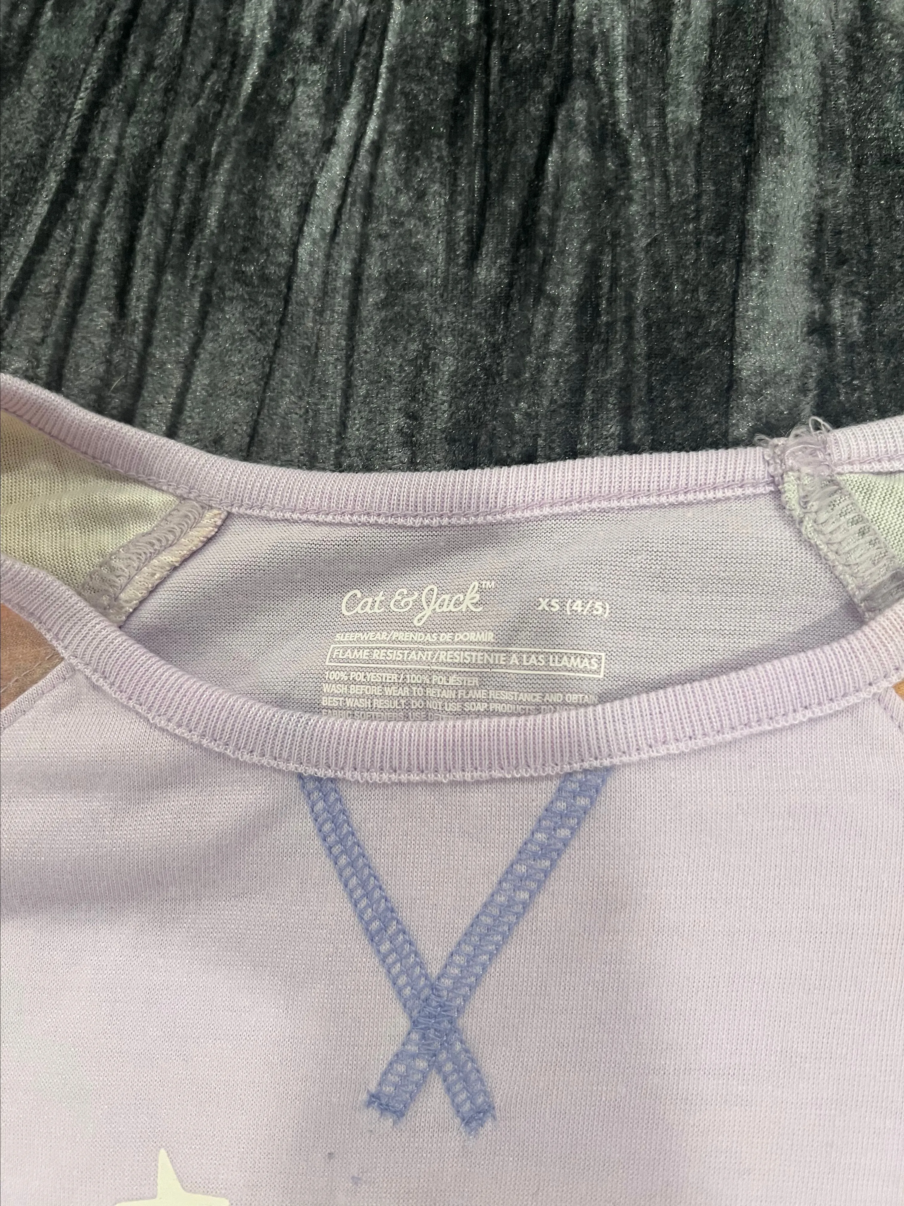 Listing Image Blurred Background