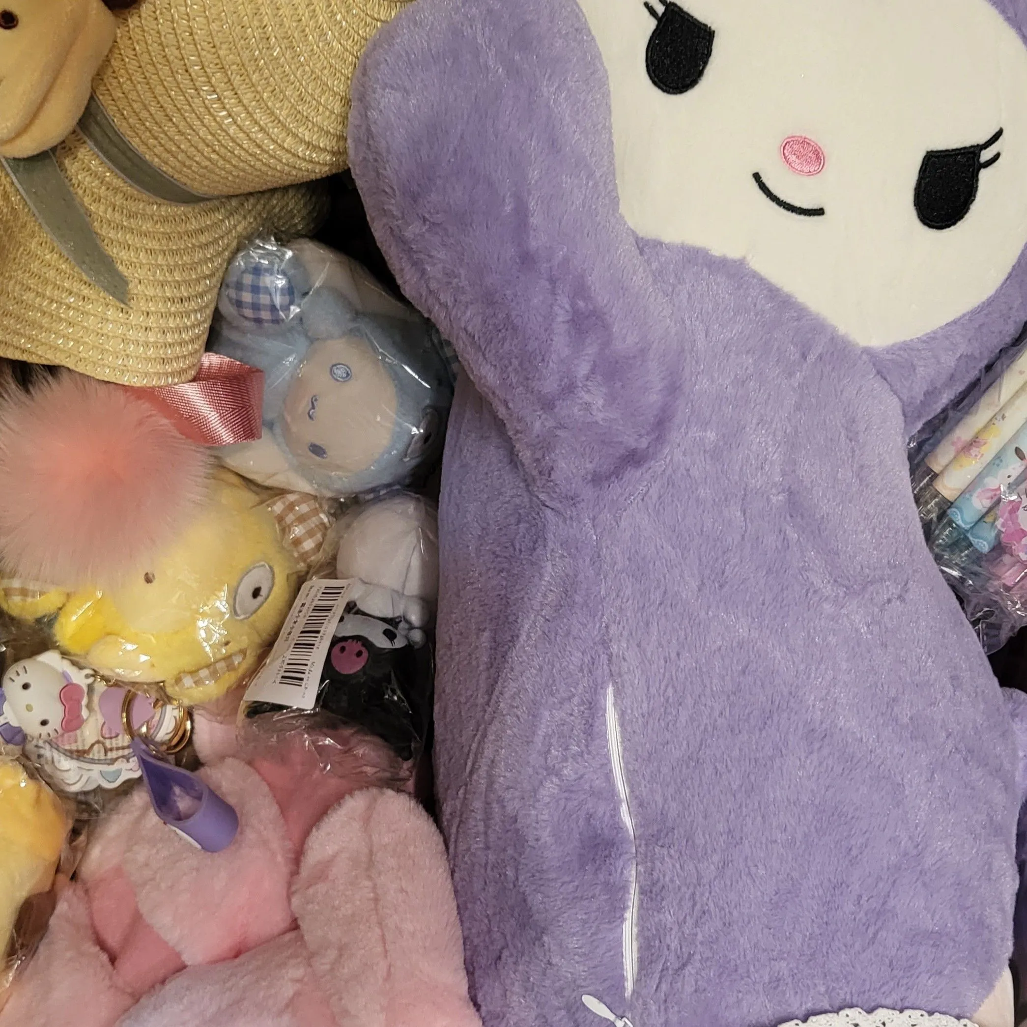 Product image for LARGE Wheel Spin (Kuromi Plush)