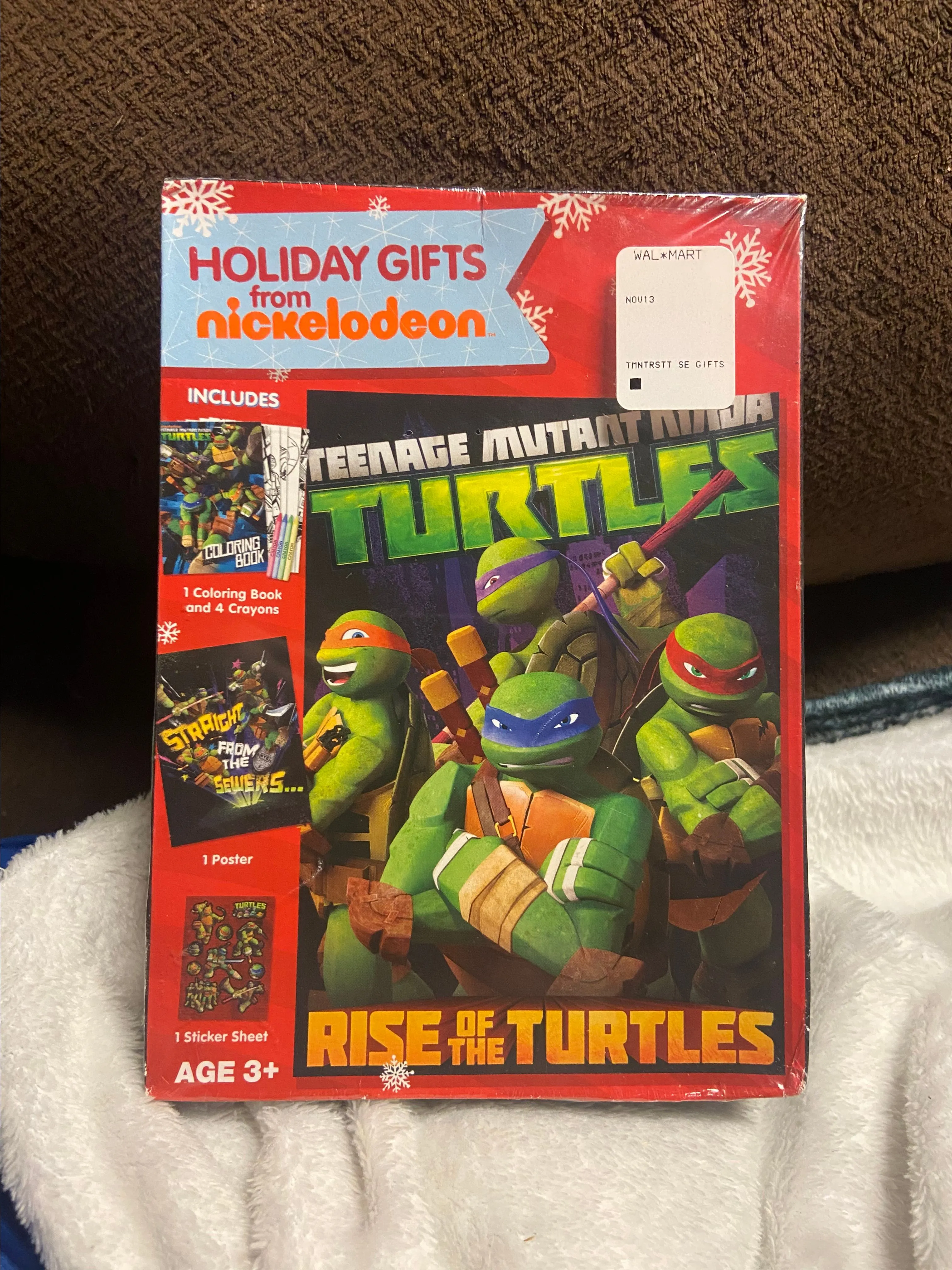 Product image for Teenage mutant ninja turtles rise of the turtles holiday set SEALED