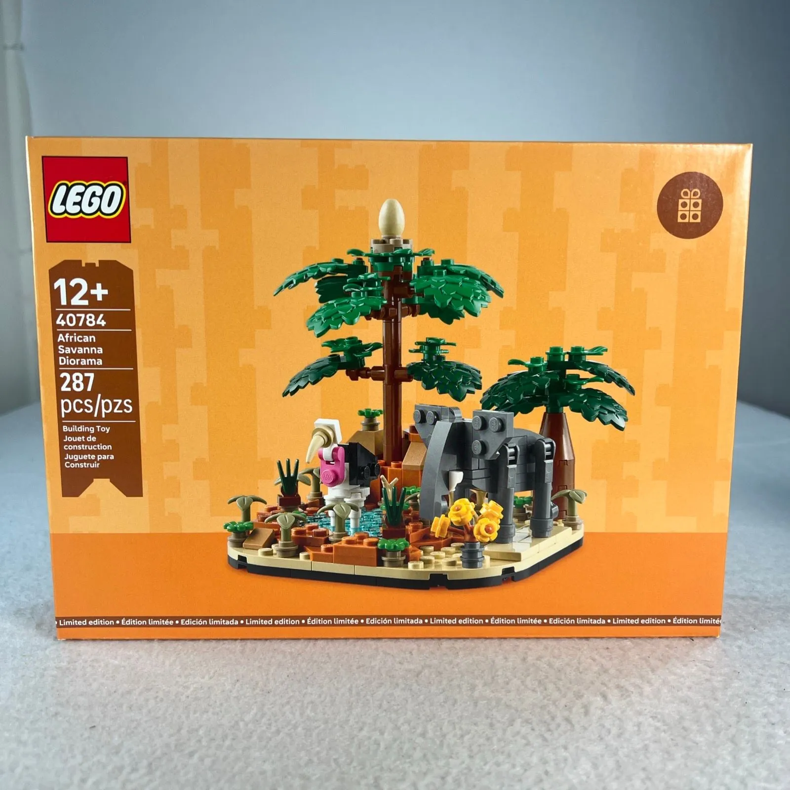 Product image for Lego African Savanna Diorama 40784 Limited Edition Set