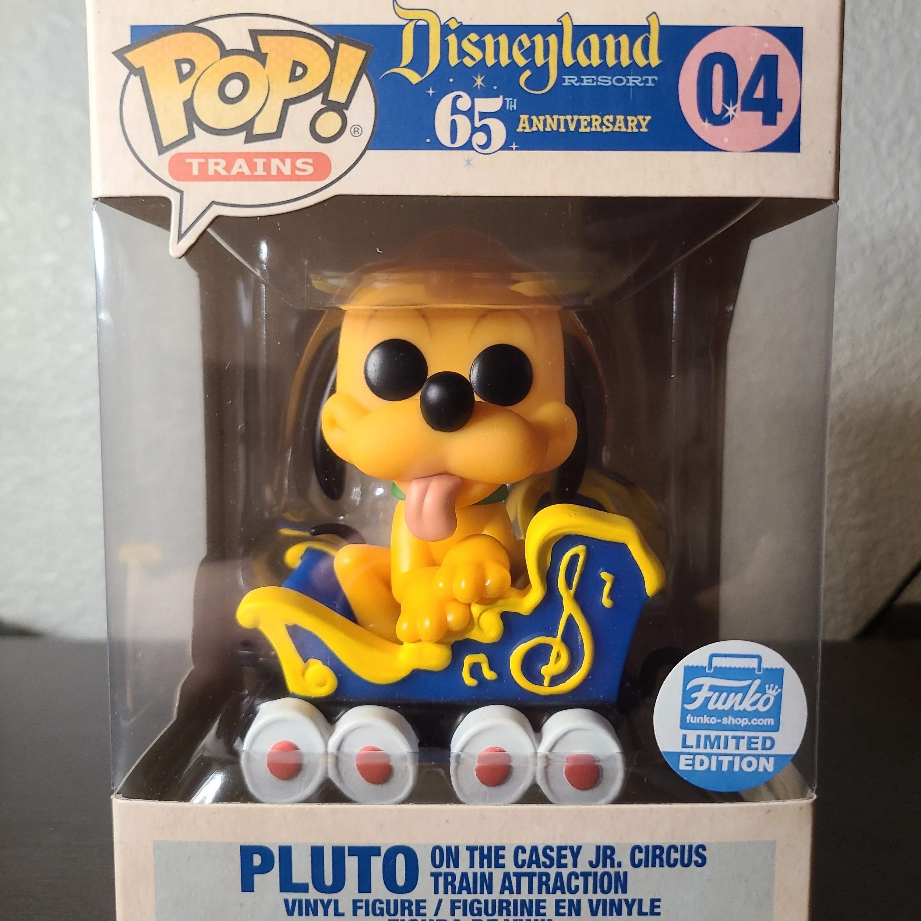 Product image for [Disney] Pluto on Casey Jr. Circus Train Attraction
