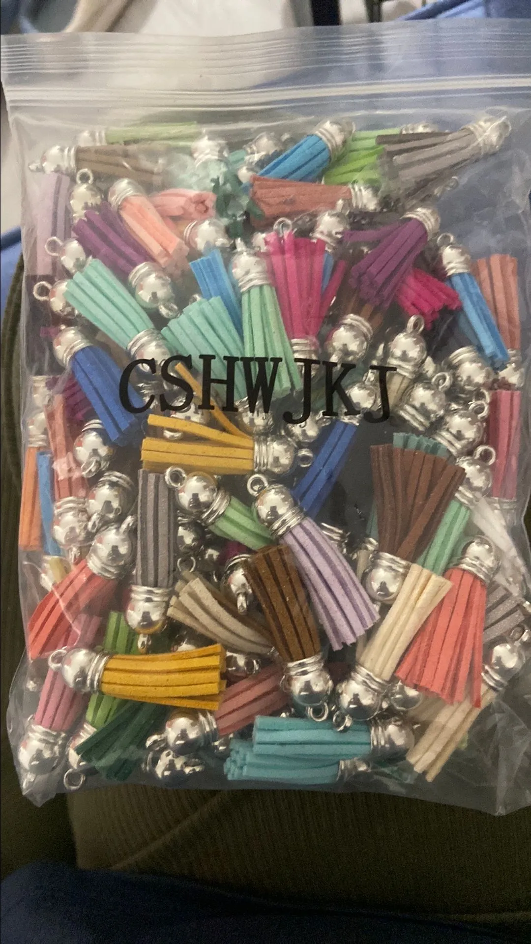 a6c643e6-d666-400f-a3d1-33ac48b5cad4