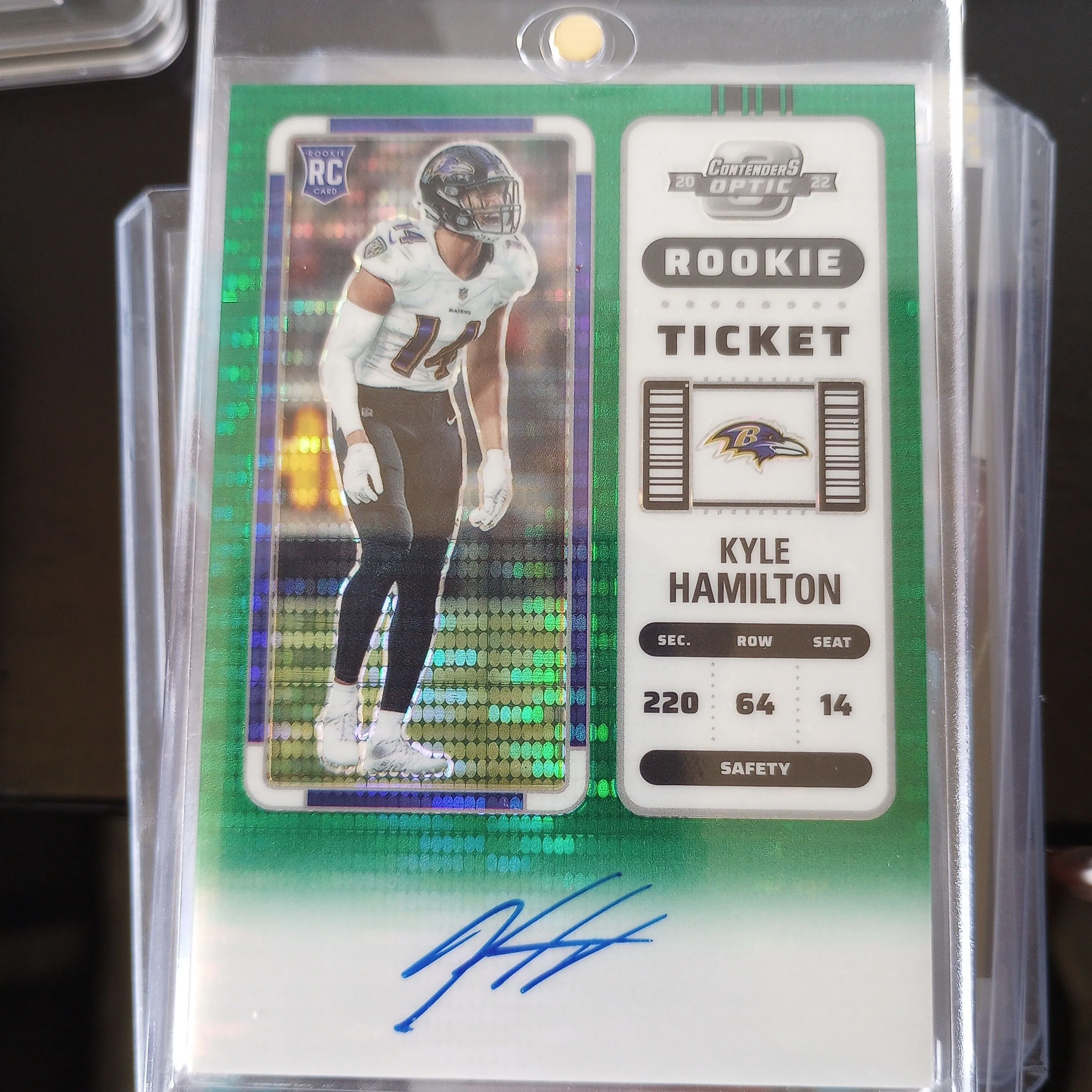 Product image for Kyle Hamilton Contenders Optic Green Pulsar Autograph 4/30