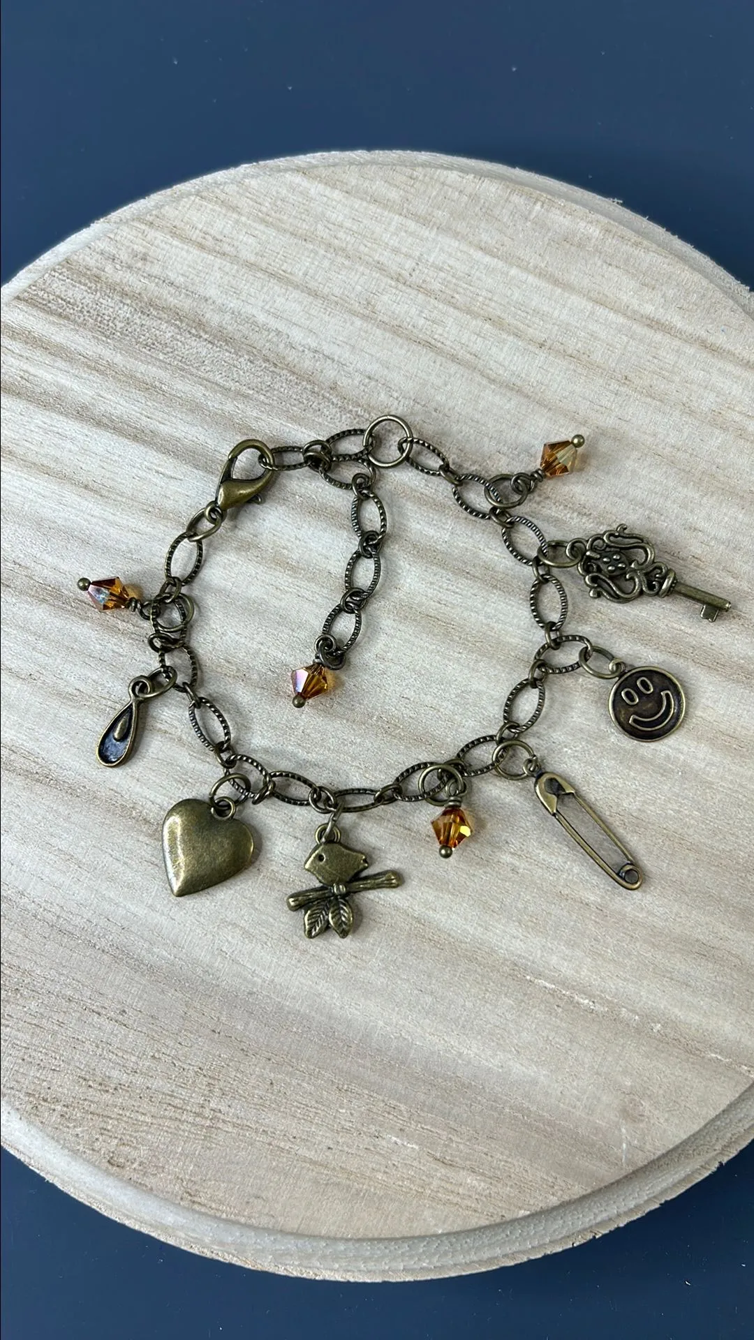 Product image for B46 Happiness in Bronze