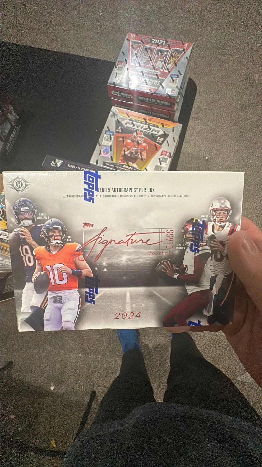 Product image for ( 1 ) 2024 Topps Football NFL Signature Series Hobby Box 5 Hits Per Box Sealed