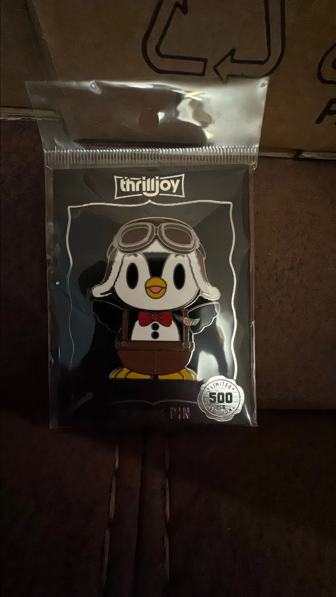 Product image for Thrilljoy Tux pin 500 LE