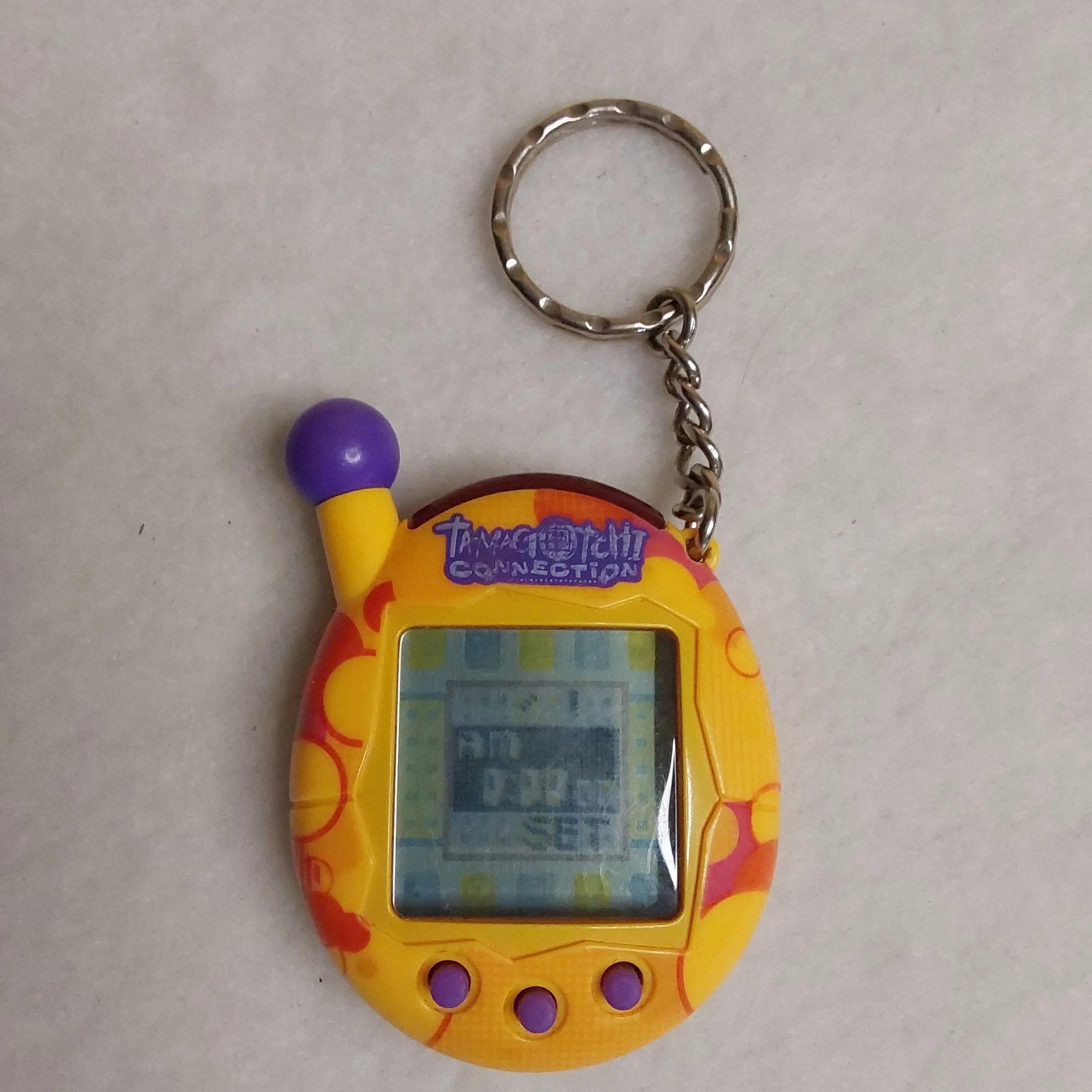 Product image for Bandai Tamagotchi 2004