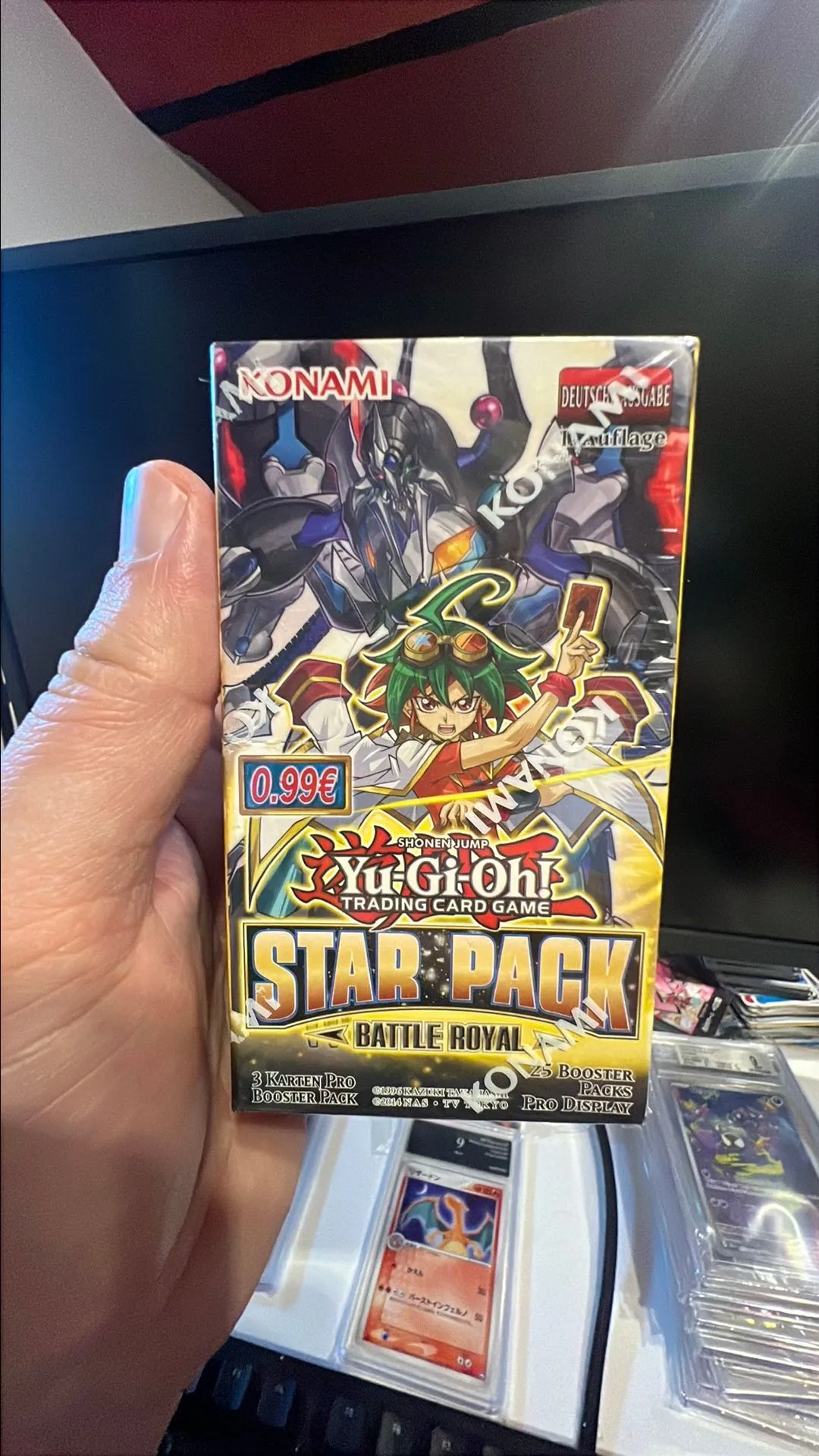 yugioh star pack battle royal booster box Amazon.com: Konami YGO Star Pack- Battle Royal Booster CDU : Toys & Games main image 1