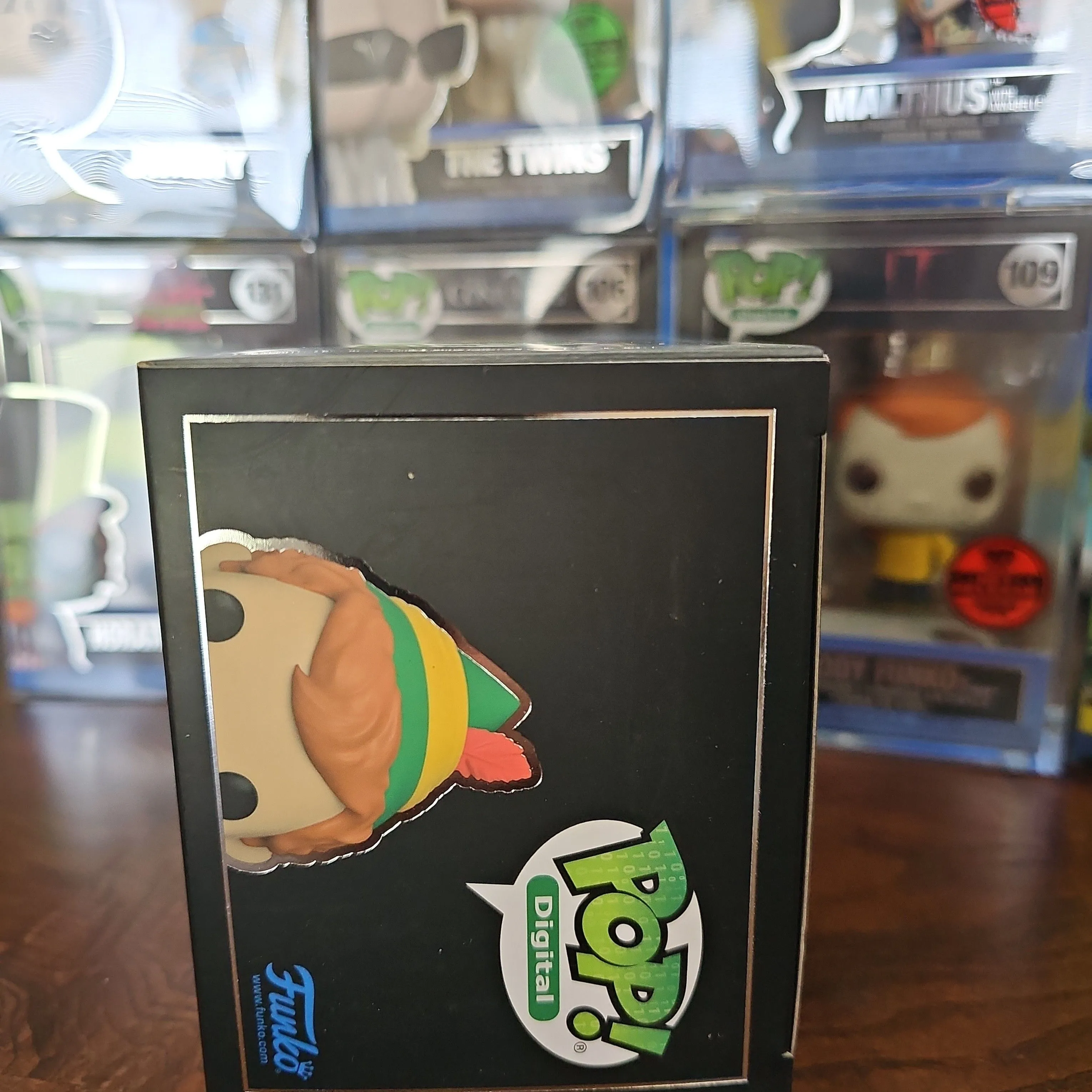 Listing Image Blurred Background