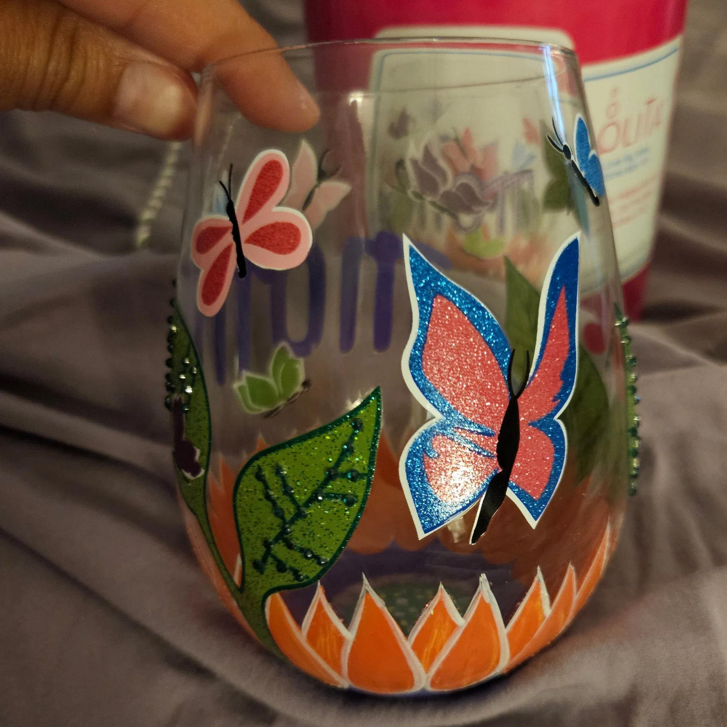 Product image for 14. hand painted seamless wine glass