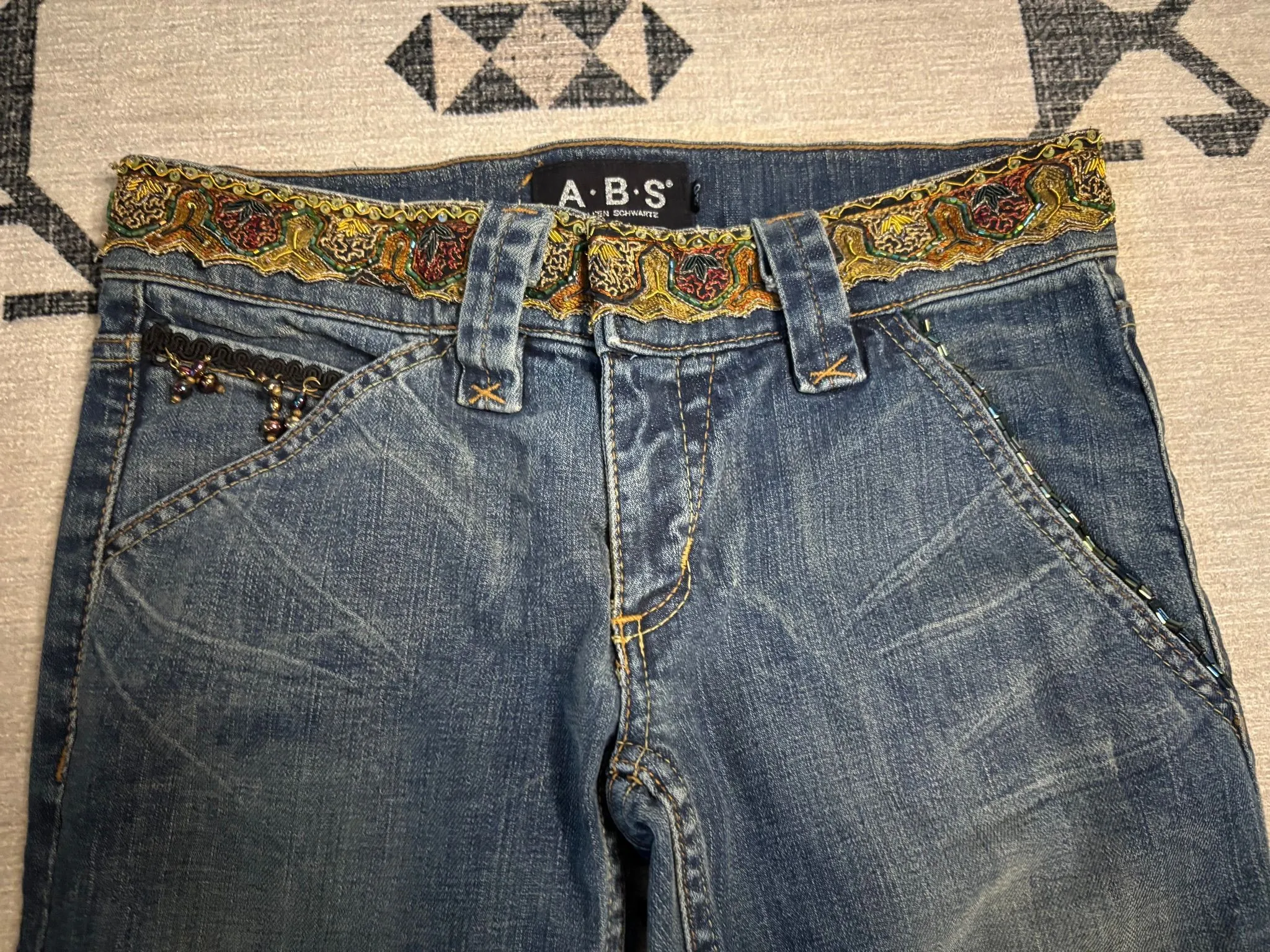 a947edd5-3394-4cb7-b6b8-6ec66efa6fc7