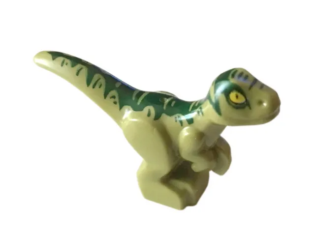 Product image for Dinosaur Baby Standing with Dark Green Markings and Yellow Eyes Pattern (Jurassic World Charlie) (B1)