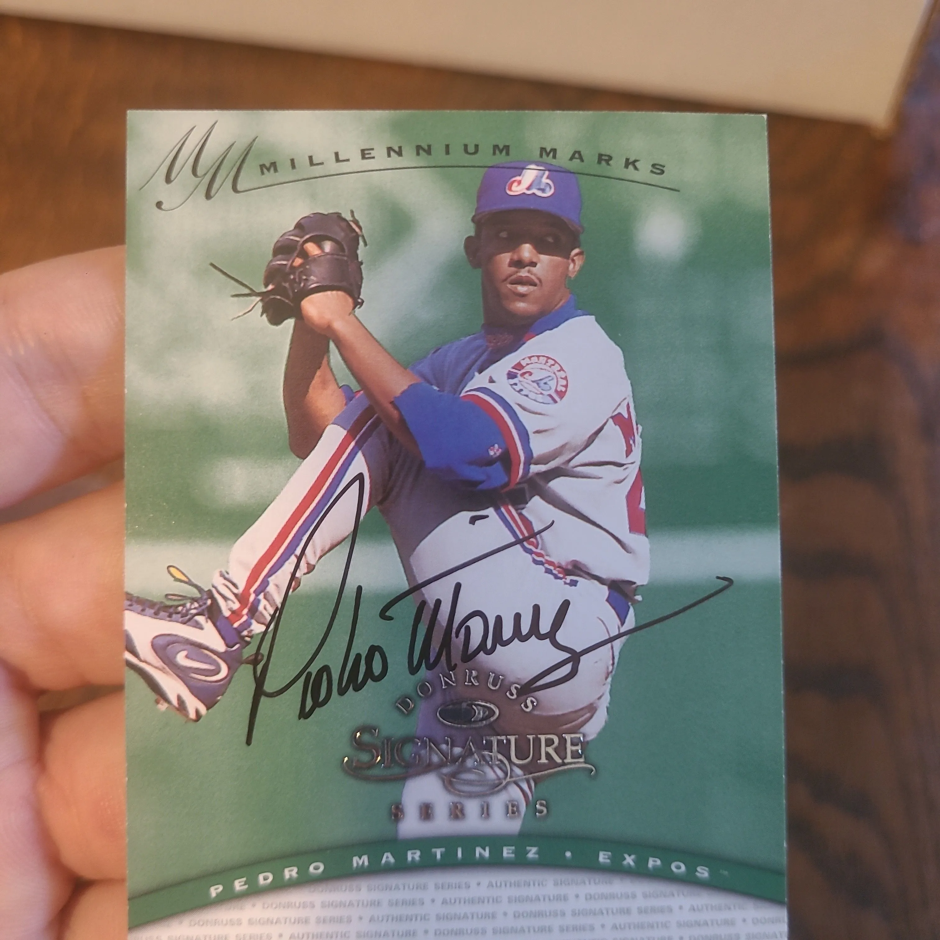 Product image for DONRUSS SIGNATURE SERIES -Pedro Martinez